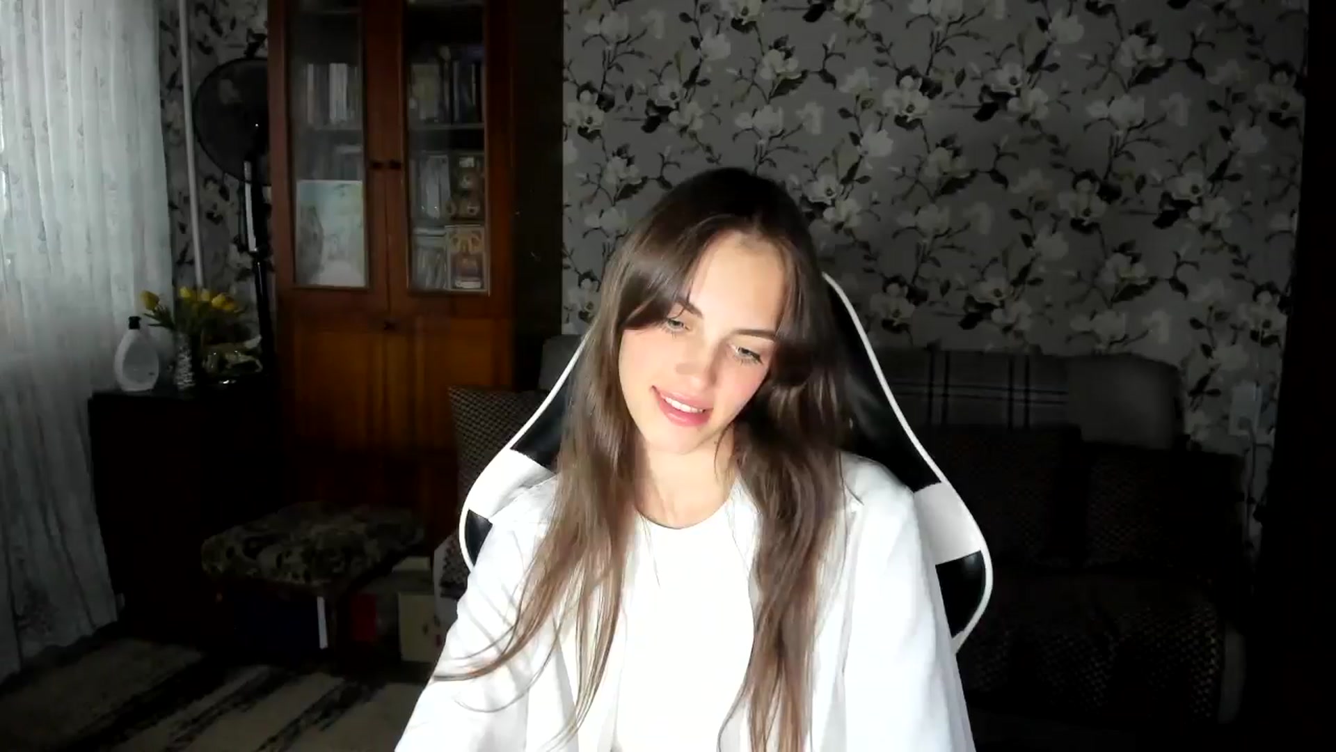 Gallery image thumbnail from Dashamoxy's myfreecams stream on, 10/01/2025, 15:18 image 14 of 20