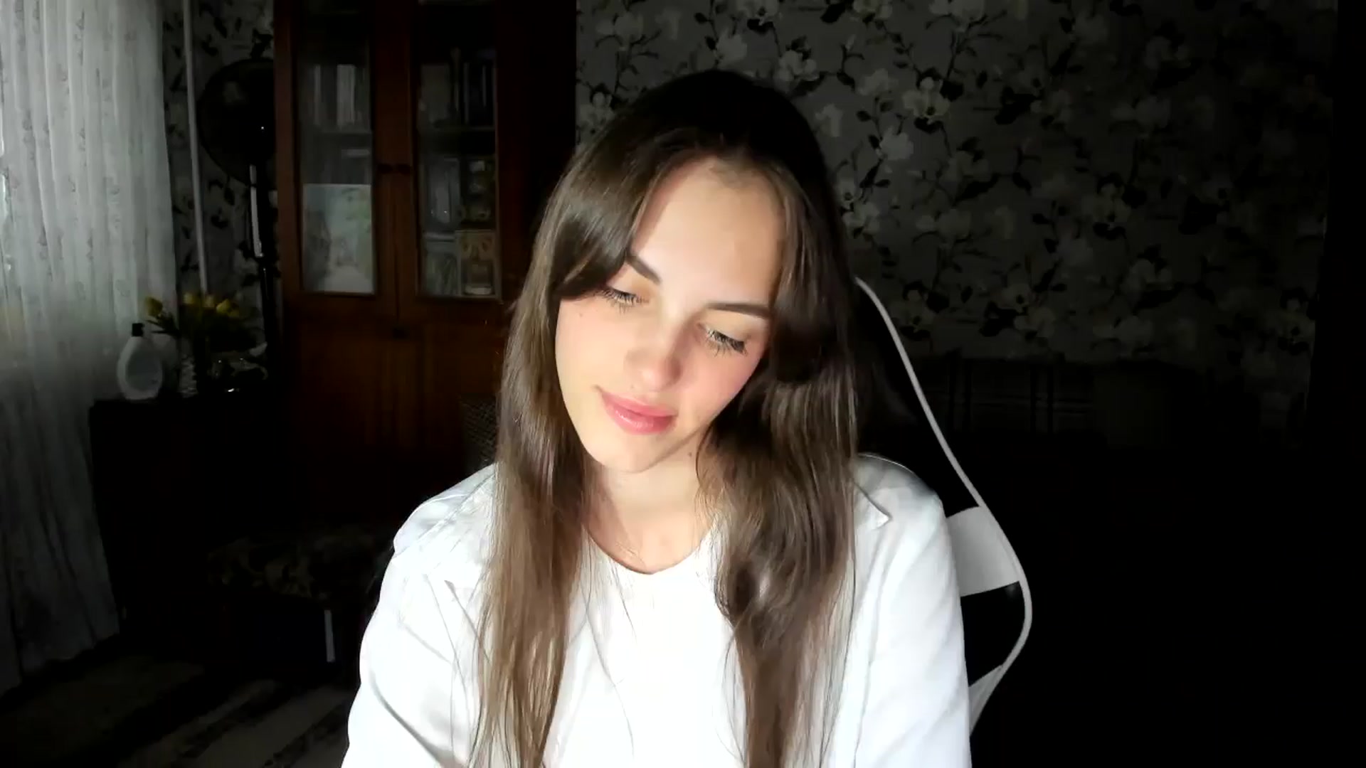 Gallery image thumbnail from Dashamoxy's myfreecams stream on, 10/01/2025, 15:18 image 15 of 20