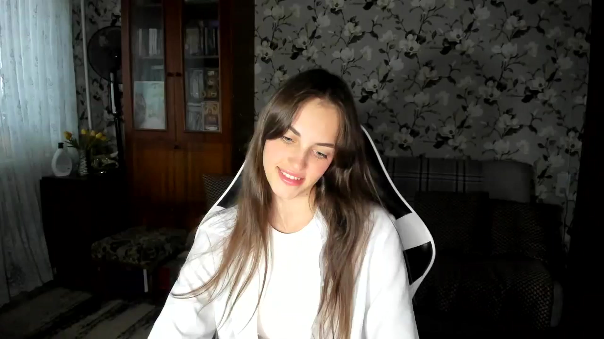 Gallery image thumbnail from Dashamoxy's myfreecams stream on, 10/01/2025, 15:18 image 9 of 20