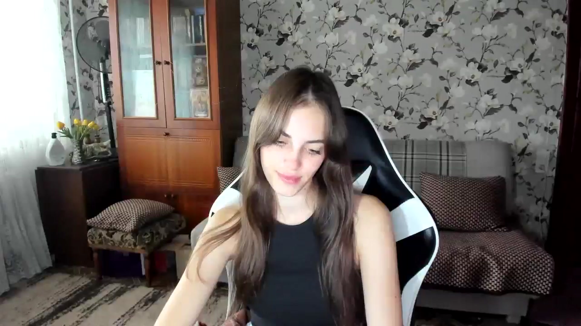Gallery image thumbnail from Dashamoxy's myfreecams stream on, 10/02/2025, 11:34 image 8 of 20