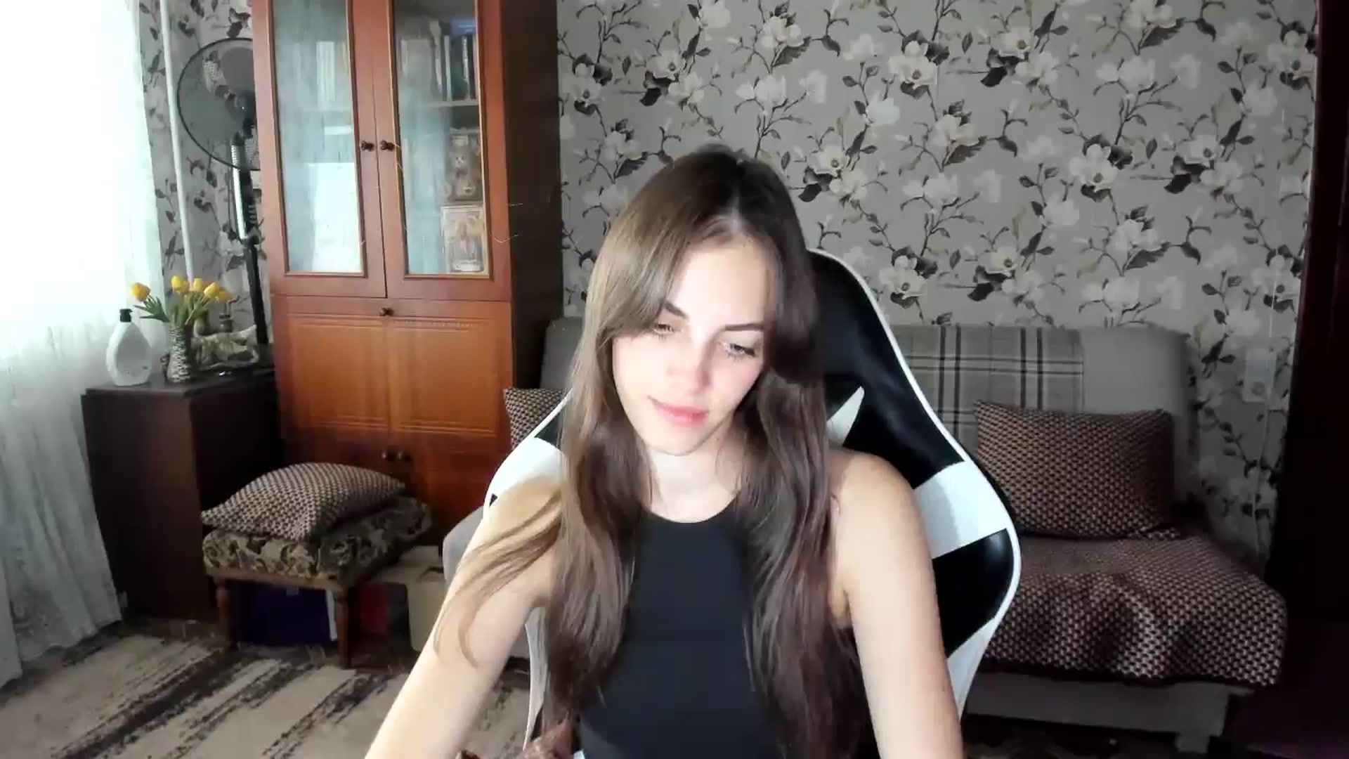 Gallery image thumbnail from Dashamoxy's myfreecams stream on, 10/02/2025, 11:34 image 11 of 20