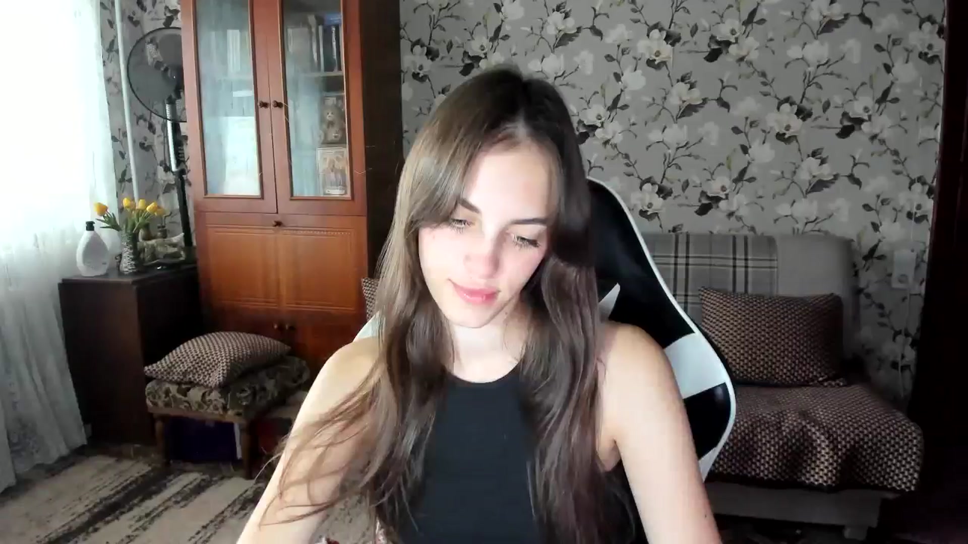 Gallery image thumbnail from Dashamoxy's myfreecams stream on, 10/02/2025, 11:34 image 13 of 20