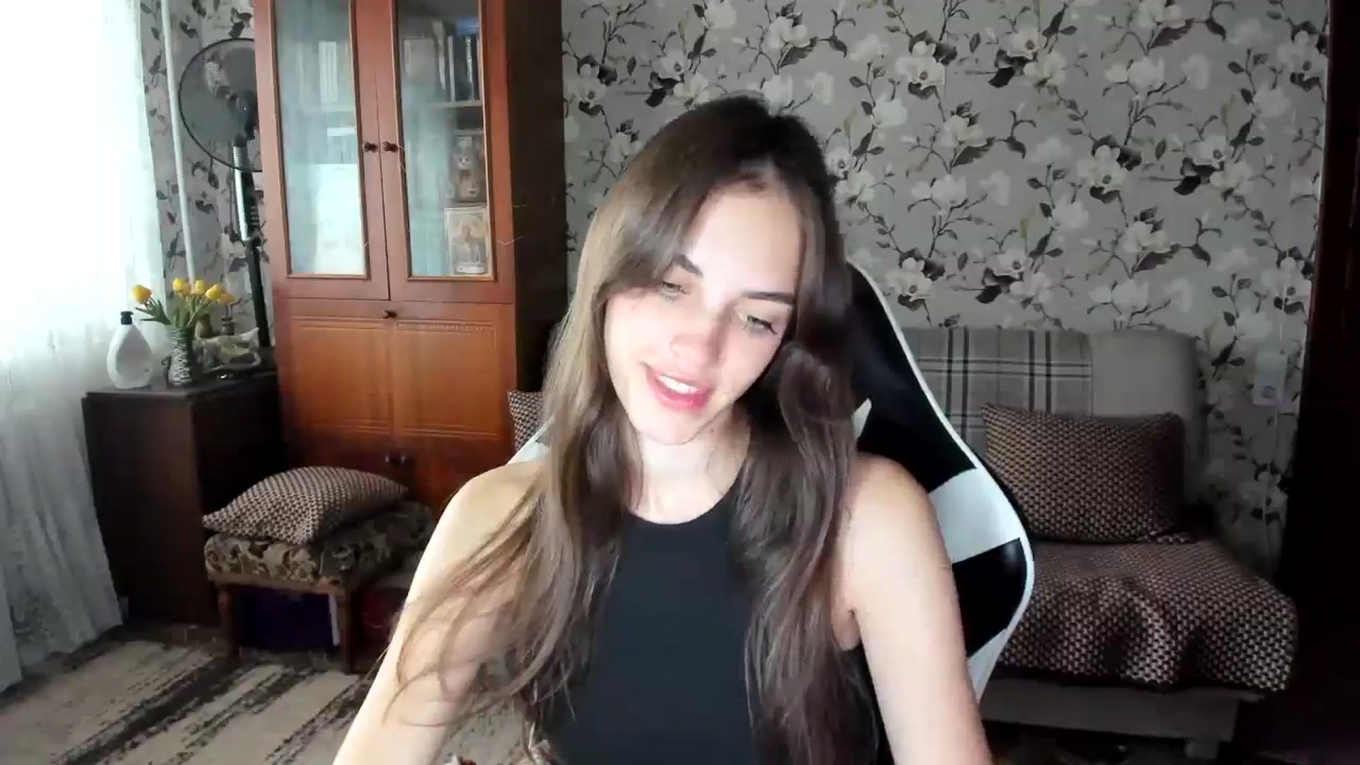 Gallery image thumbnail from Dashamoxy's myfreecams stream on, 10/02/2025, 11:34 image 14 of 20