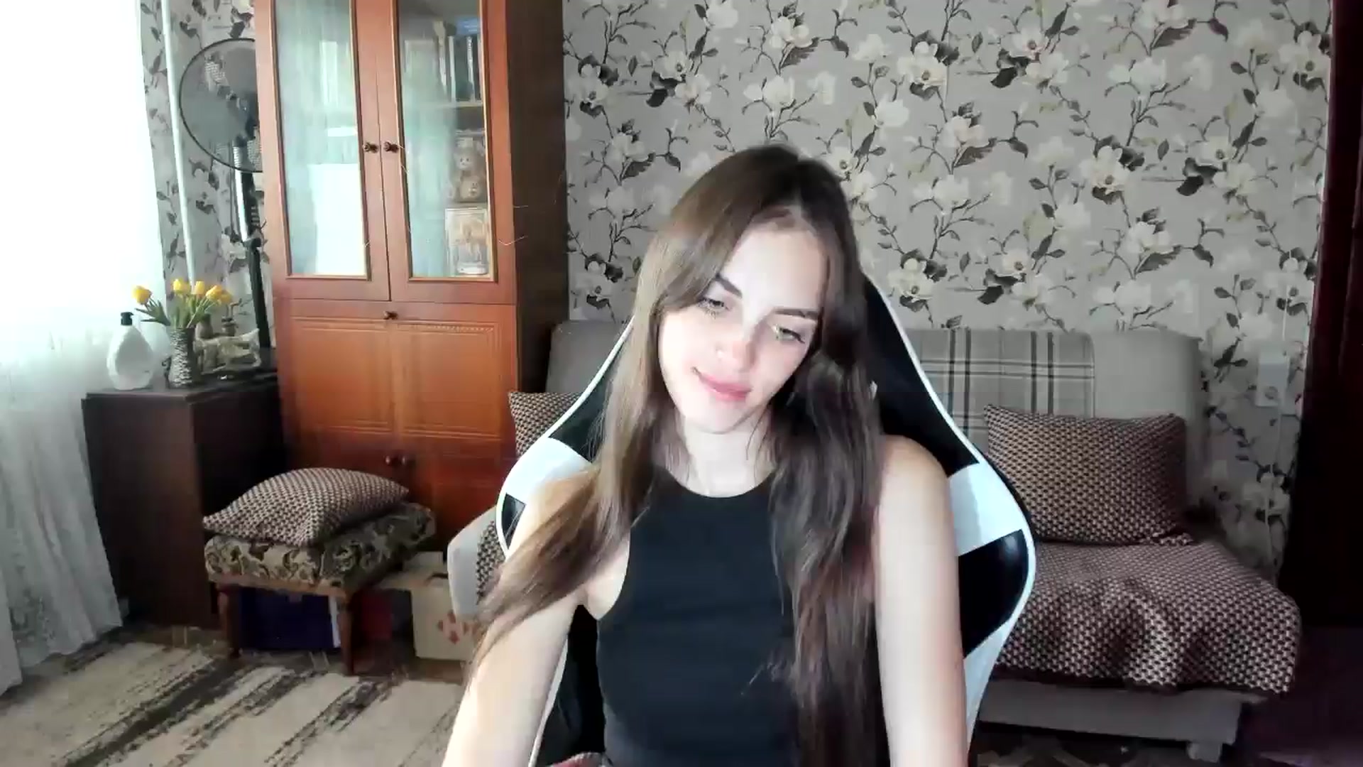Gallery image thumbnail from Dashamoxy's myfreecams stream on, 10/02/2025, 12:33 image 4 of 20