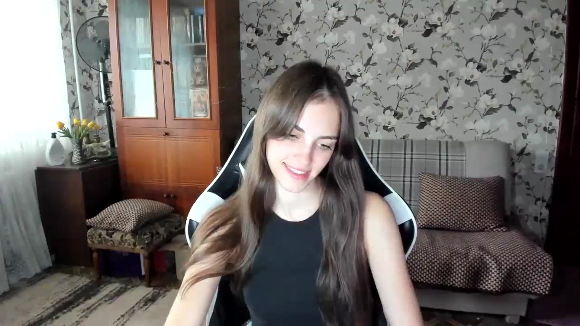 Gallery image thumbnail from Dashamoxy's myfreecams stream on, 10/02/2025, 12:33 image 7 of 20
