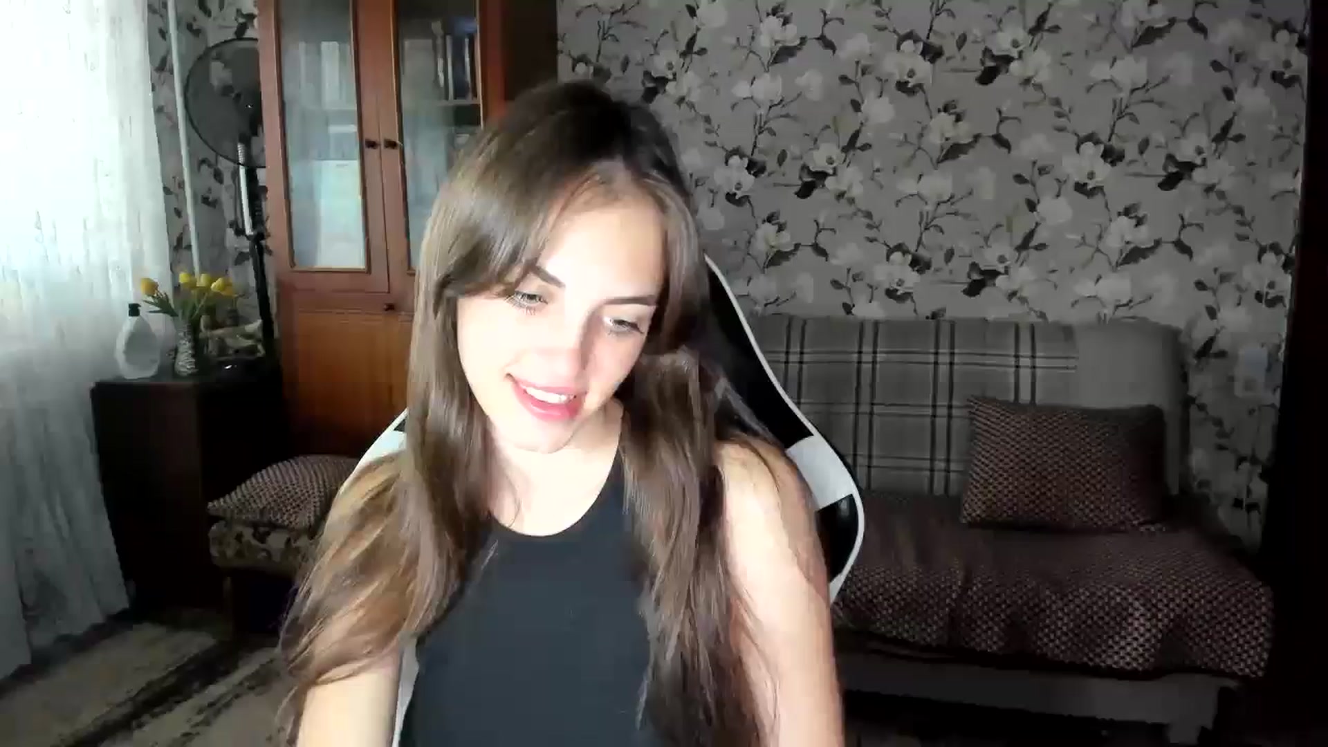 Gallery image thumbnail from Dashamoxy's myfreecams stream on, 10/02/2025, 13:36 image 6 of 20