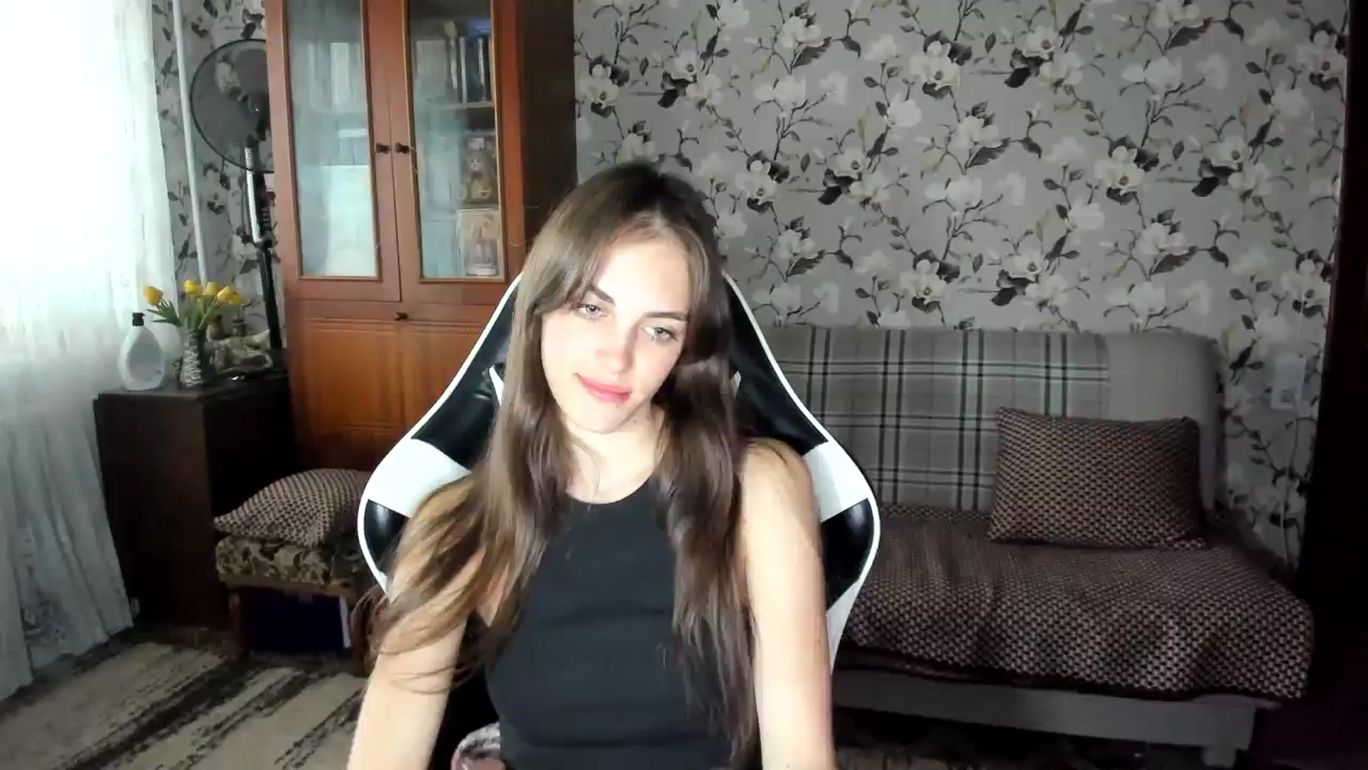 Gallery image thumbnail from Dashamoxy's myfreecams stream on, 10/02/2025, 13:36 image 11 of 20