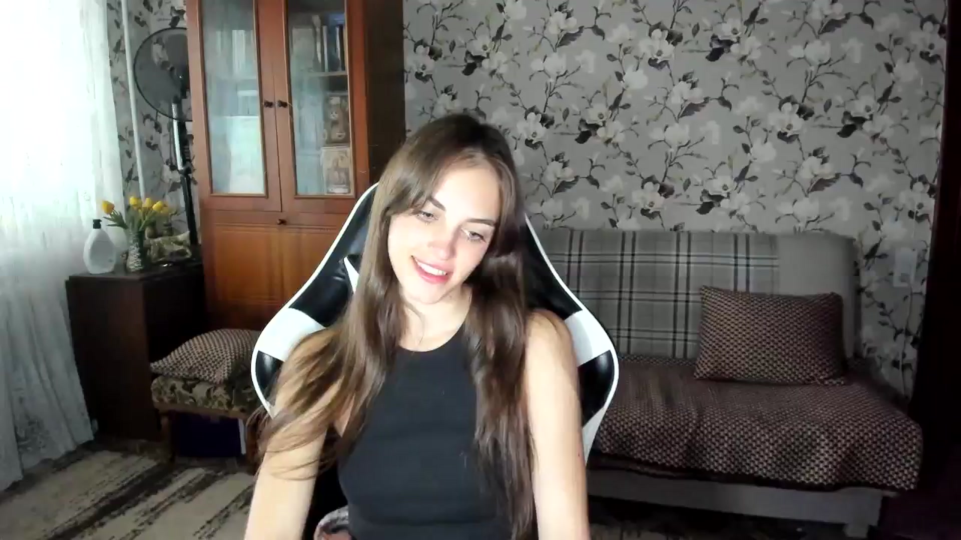 Gallery image thumbnail from Dashamoxy's myfreecams stream on, 10/02/2025, 13:36 image 10 of 20