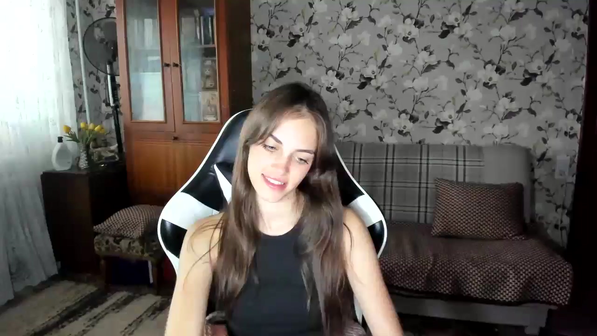 Gallery image thumbnail from Dashamoxy's myfreecams stream on, 10/02/2025, 13:36 image 3 of 20