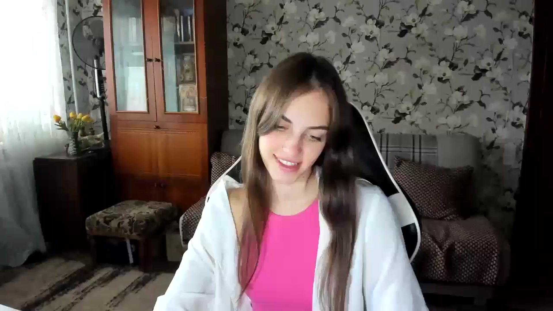Gallery image thumbnail from Dashamoxy's myfreecams stream on, 10/05/2025, 11:58 image 9 of 20