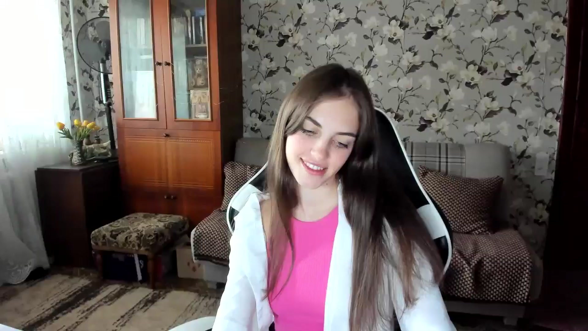 Gallery image thumbnail from Dashamoxy's myfreecams stream on, 10/05/2025, 11:58 image 15 of 20