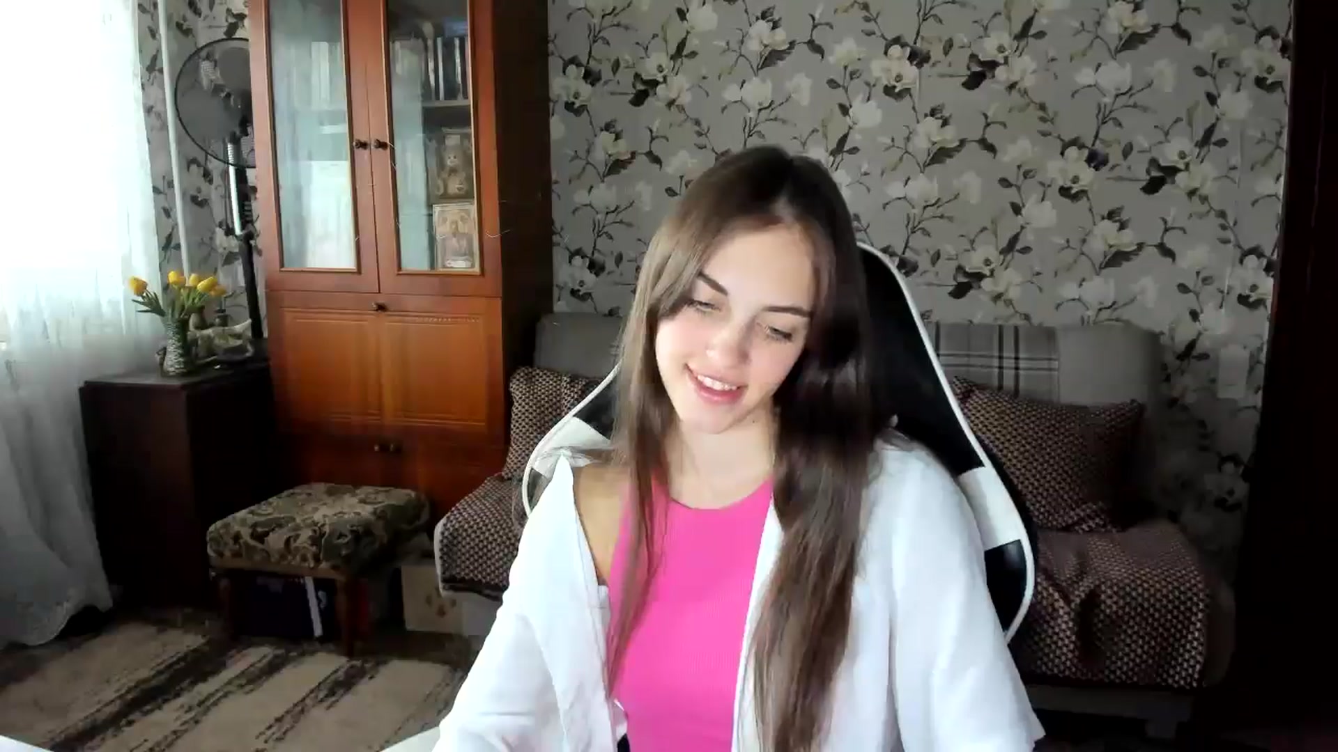 Gallery image thumbnail from Dashamoxy's myfreecams stream on, 10/05/2025, 11:58 image 18 of 20