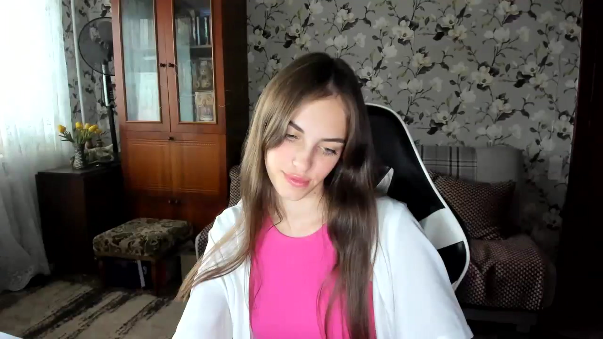 Gallery image thumbnail from Dashamoxy's myfreecams stream on, 10/05/2025, 12:35 image 17 of 20