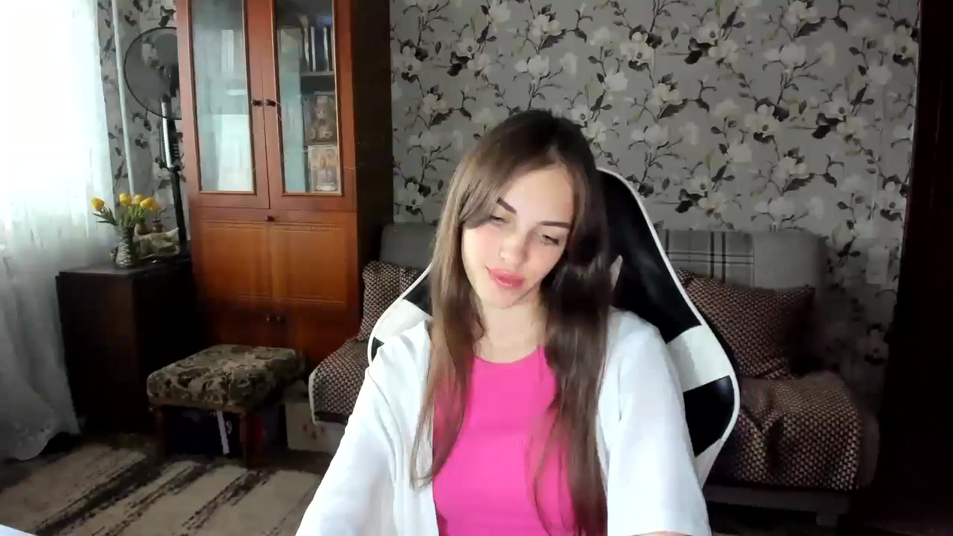 Gallery image thumbnail from Dashamoxy's myfreecams stream on, 10/05/2025, 12:35 image 16 of 20