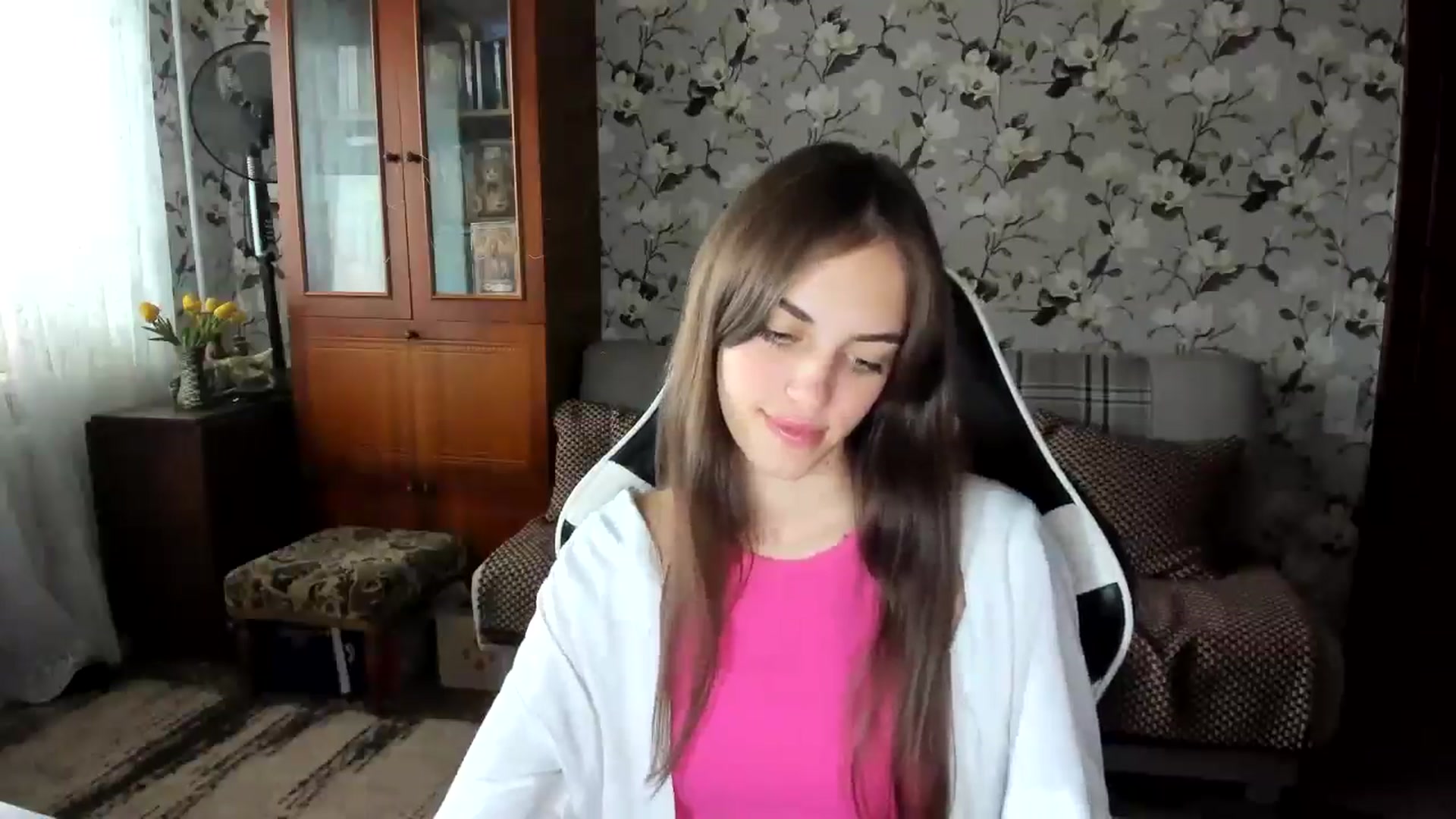 Gallery image thumbnail from Dashamoxy's myfreecams stream on, 10/05/2025, 12:35 image 10 of 20