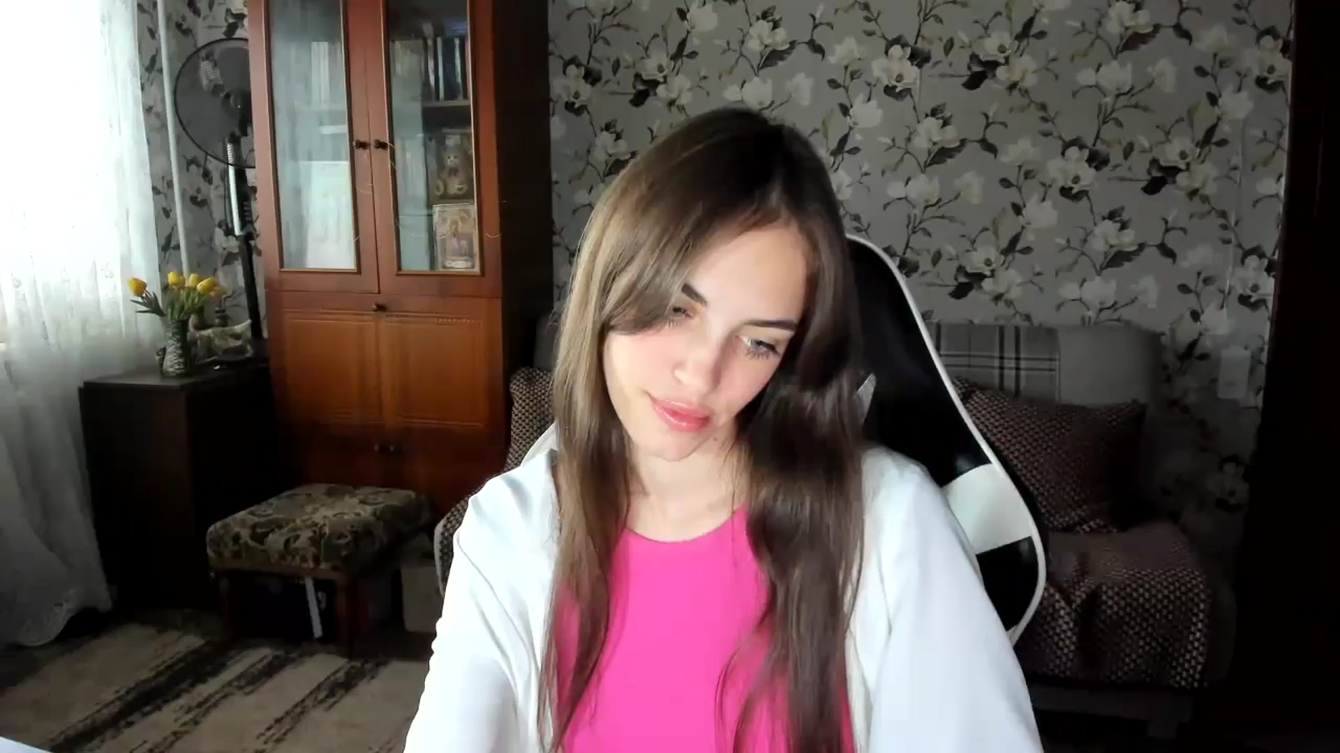 Gallery image thumbnail from Dashamoxy's myfreecams stream on, 10/05/2025, 12:35 image 19 of 20