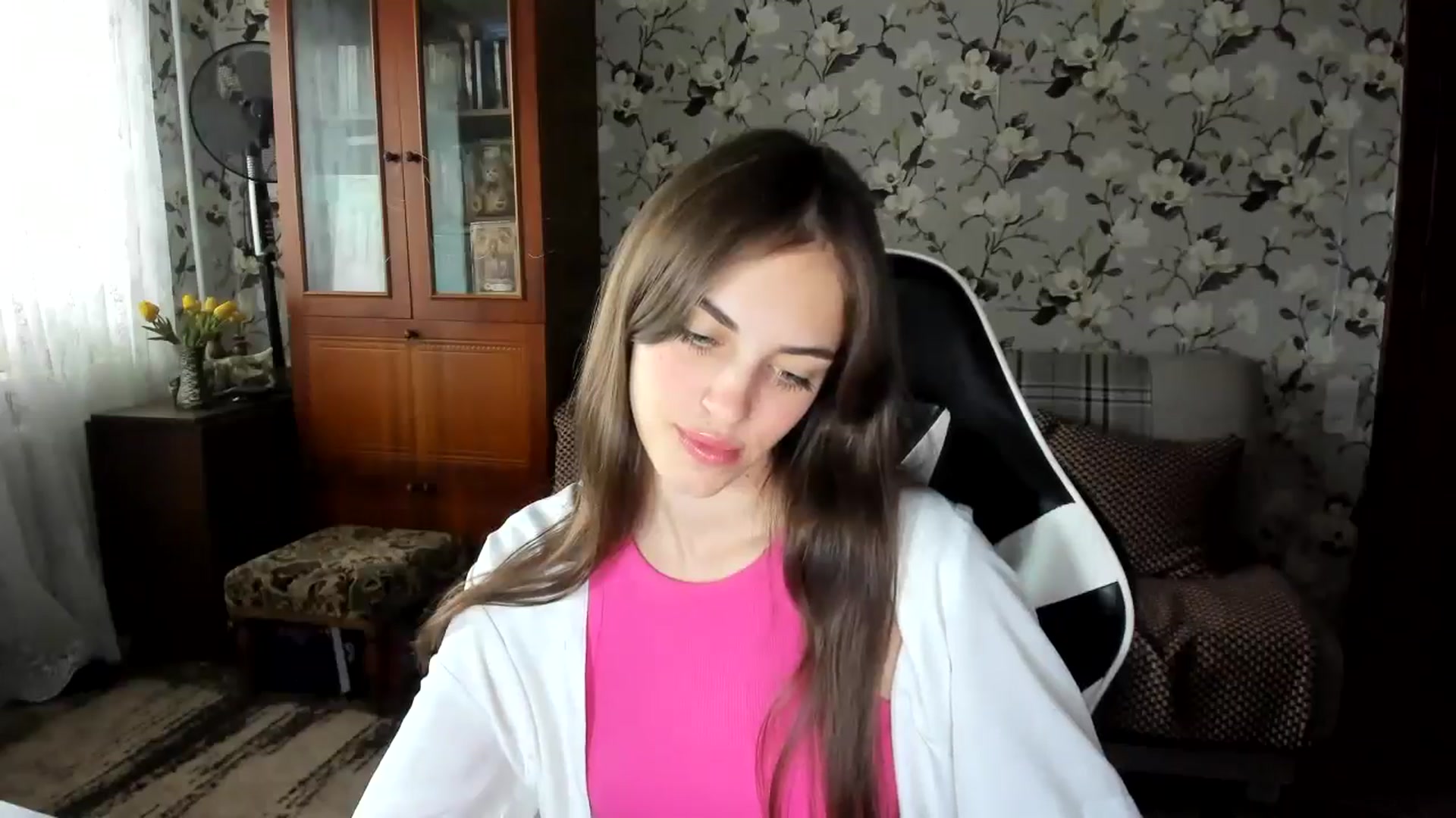 Gallery image thumbnail from Dashamoxy's myfreecams stream on, 10/05/2025, 12:35 image 13 of 20
