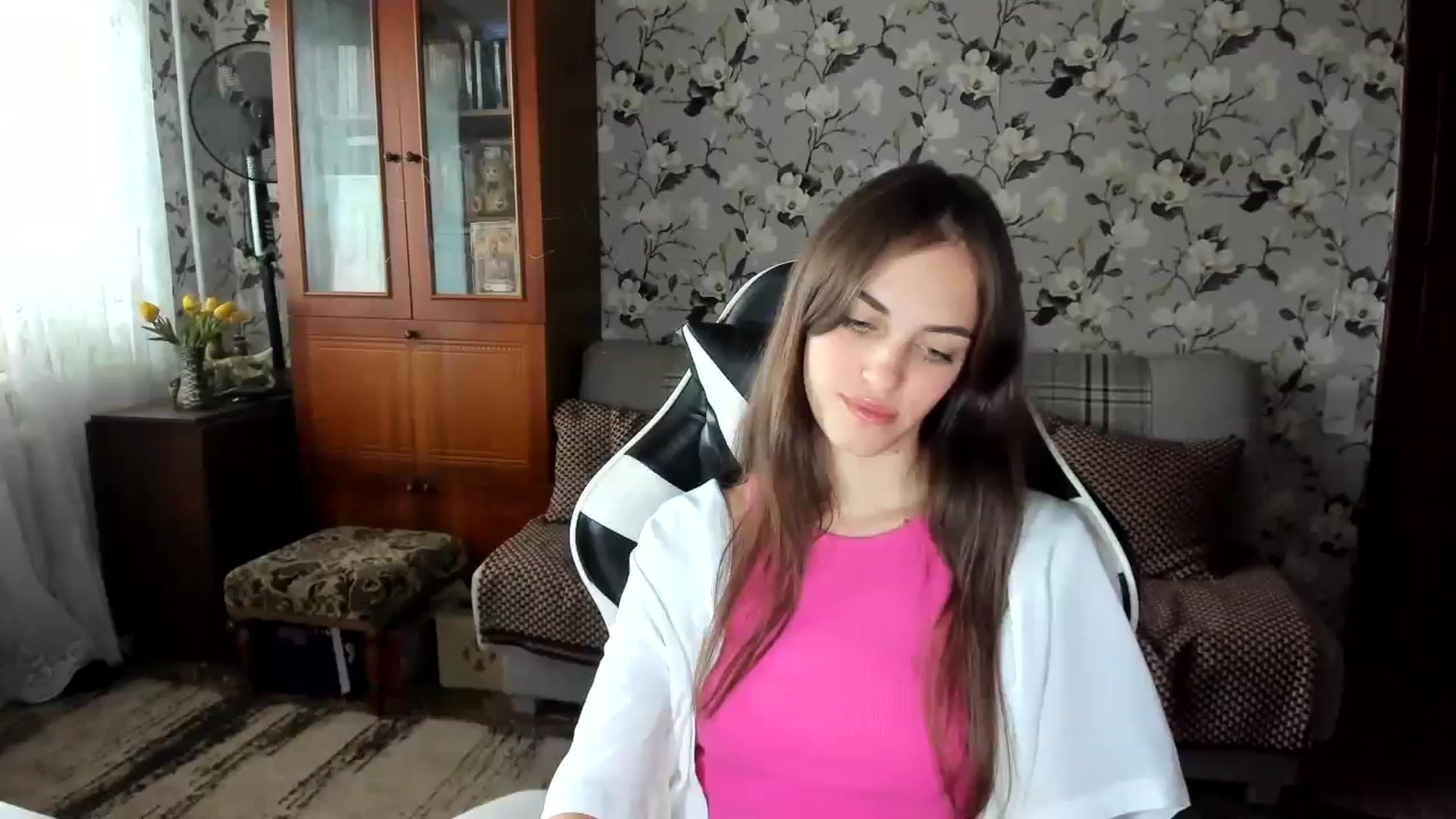 Gallery image thumbnail from Dashamoxy's myfreecams stream on, 10/05/2025, 12:35 image 11 of 20