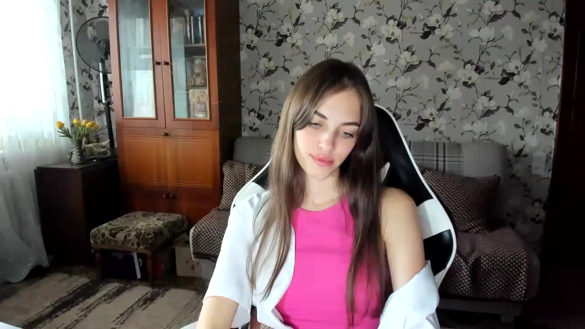 Gallery image thumbnail from Dashamoxy's myfreecams stream on, 10/05/2025, 12:35 image 3 of 20