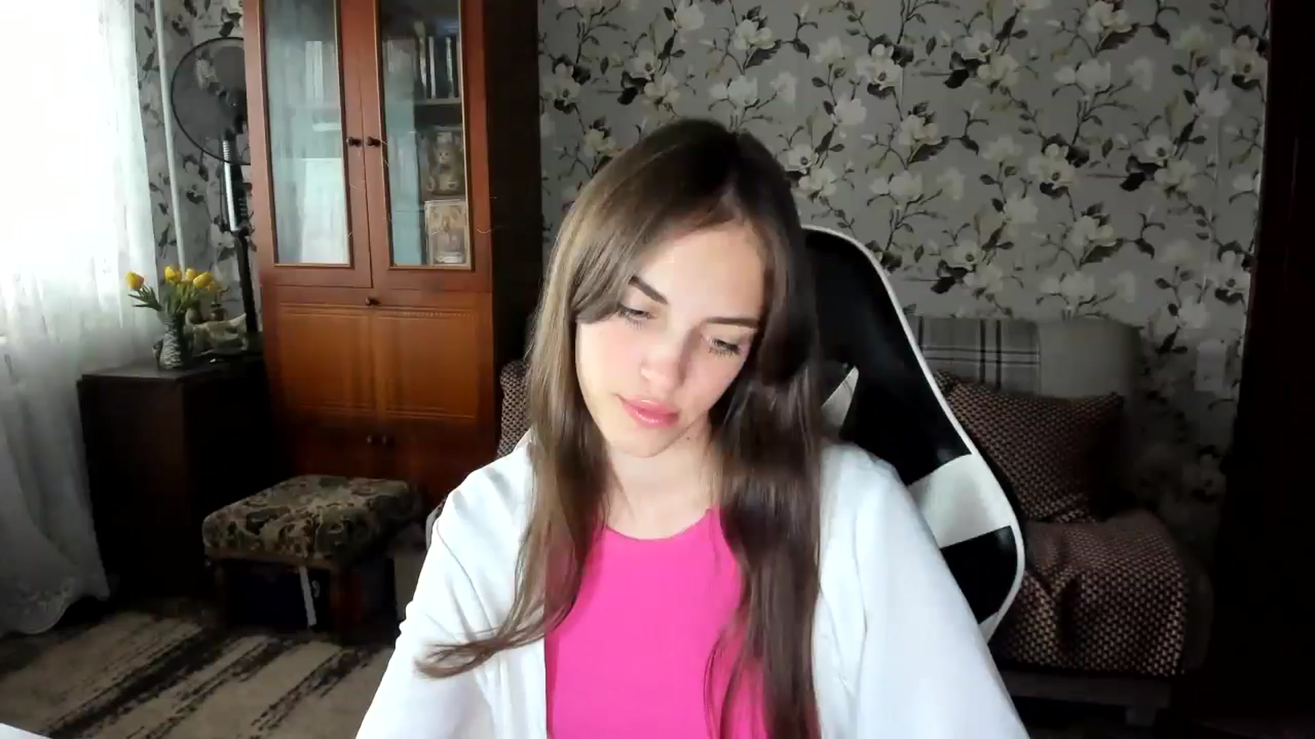 Gallery image thumbnail from Dashamoxy's myfreecams stream on, 10/05/2025, 12:35 image 15 of 20