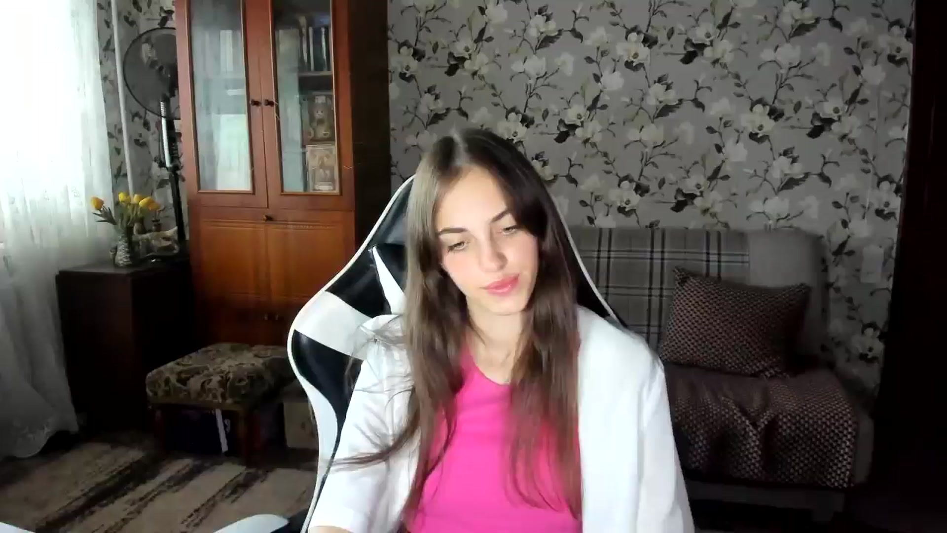 Gallery image thumbnail from Dashamoxy's myfreecams stream on, 10/05/2025, 13:45 image 17 of 20