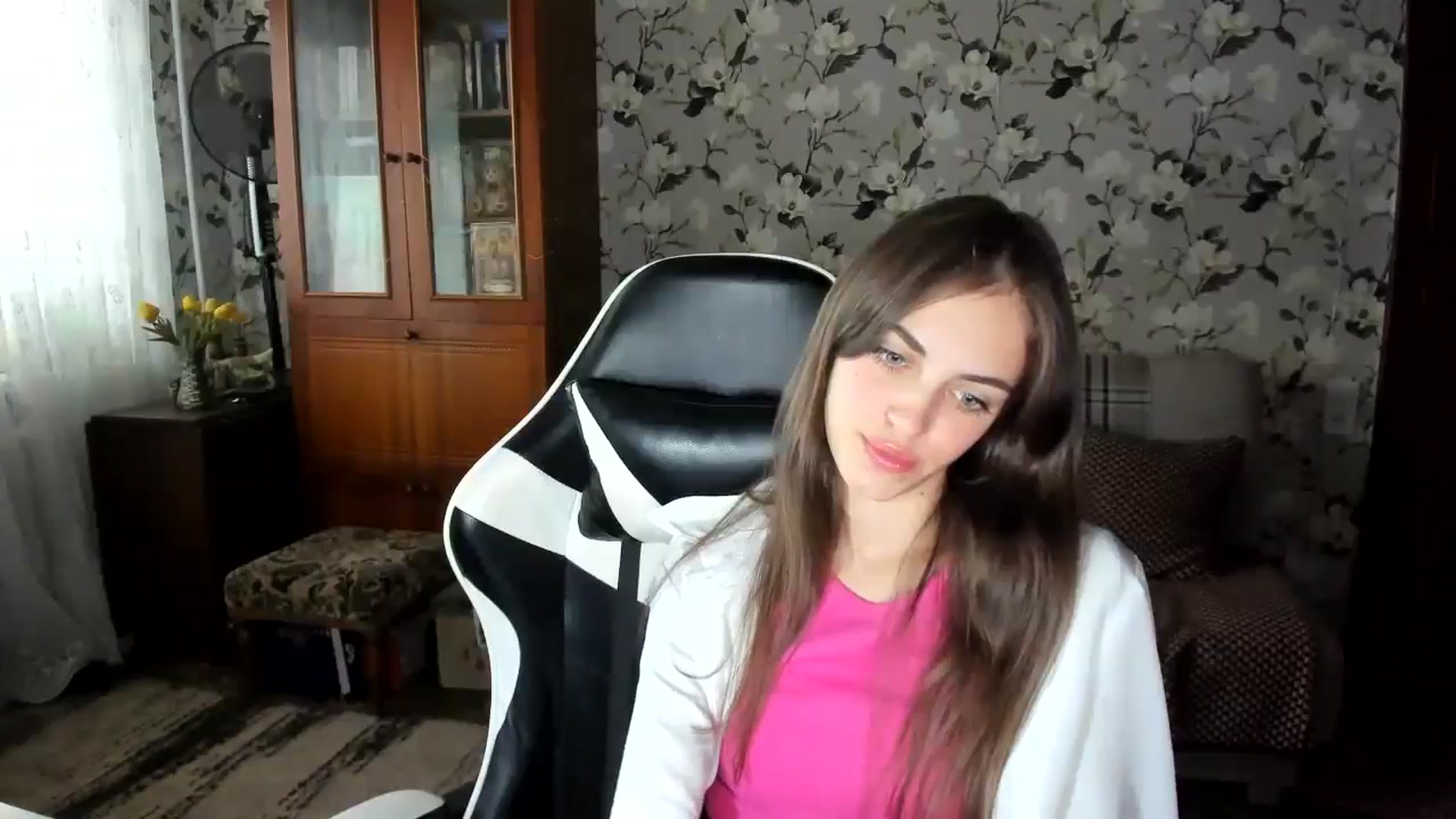 Gallery image thumbnail from Dashamoxy's myfreecams stream on, 10/05/2025, 13:45 image 18 of 20