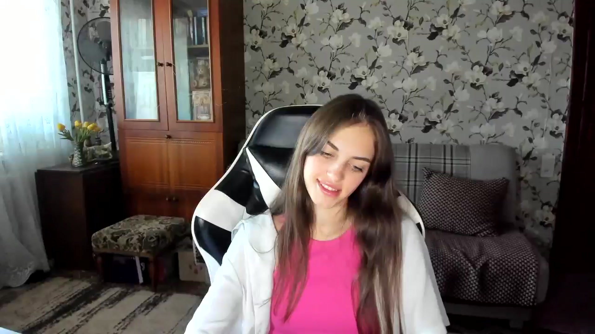 Gallery image thumbnail from Dashamoxy's myfreecams stream on, 10/05/2025, 13:45 image 10 of 20