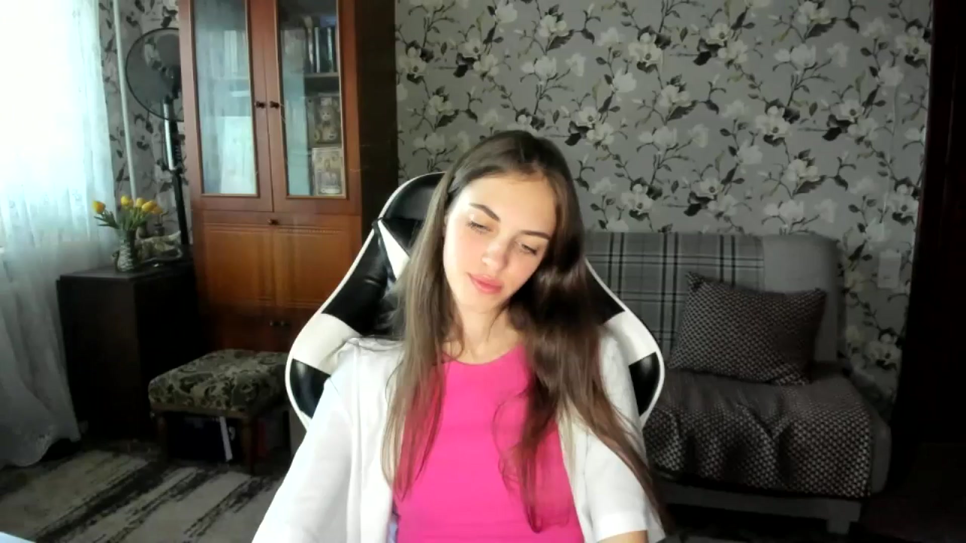 Gallery image thumbnail from Dashamoxy's myfreecams stream on, 10/05/2025, 13:45 image 13 of 20