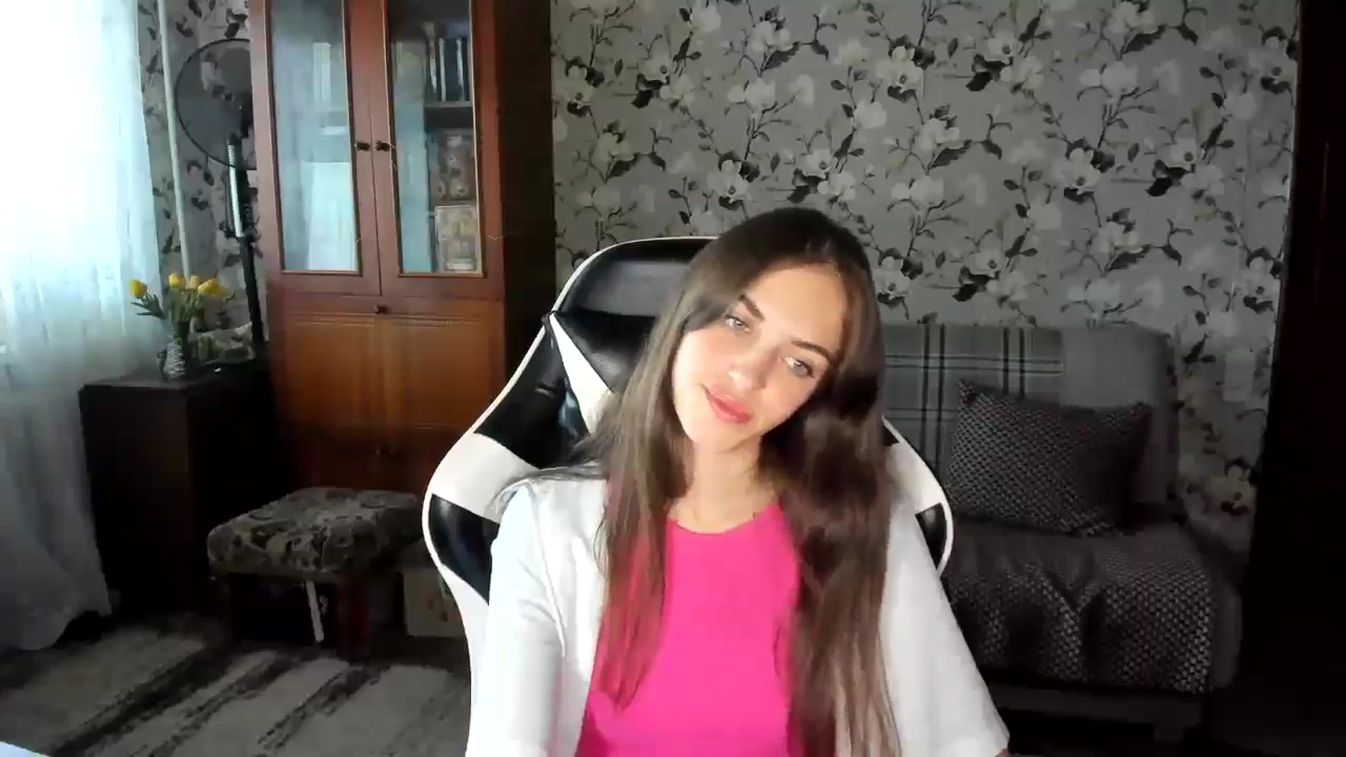 Gallery image thumbnail from Dashamoxy's myfreecams stream on, 10/05/2025, 13:45 image 12 of 20