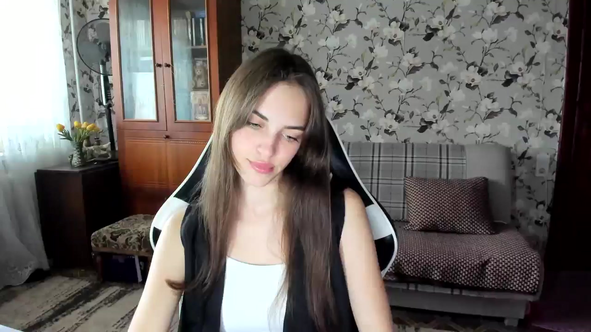 Gallery image thumbnail from Dashamoxy's myfreecams stream on, 10/07/2025, 11:18 image 1 of 20