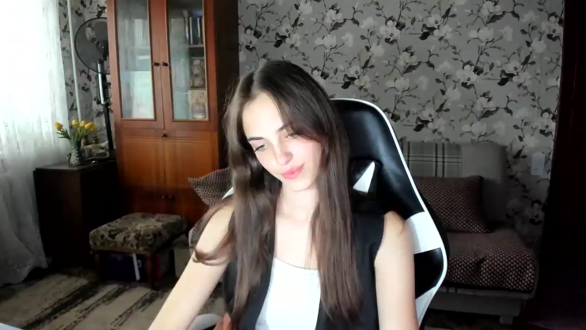 Gallery image thumbnail from Dashamoxy's myfreecams stream on, 10/07/2025, 12:26 image 17 of 20