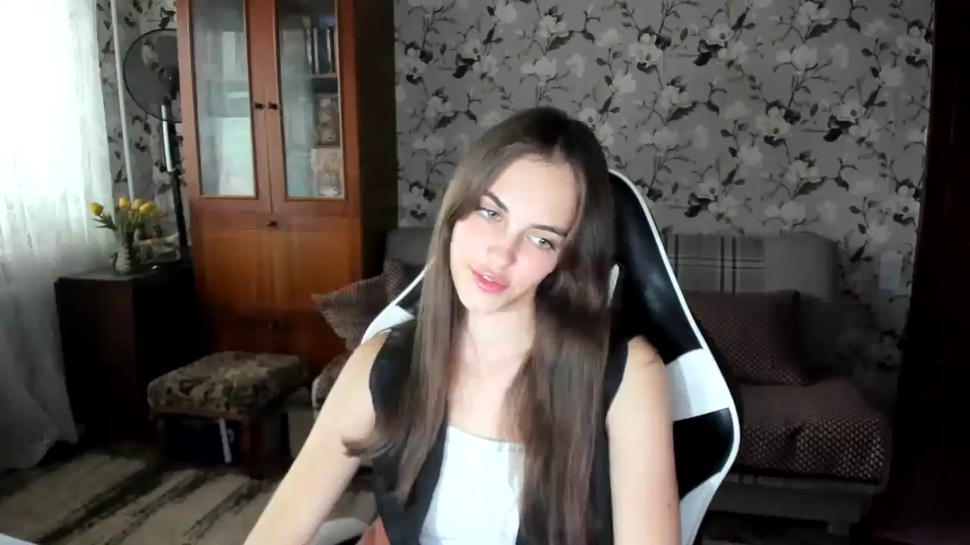Gallery image thumbnail from Dashamoxy's myfreecams stream on, 10/07/2025, 12:26 image 19 of 20