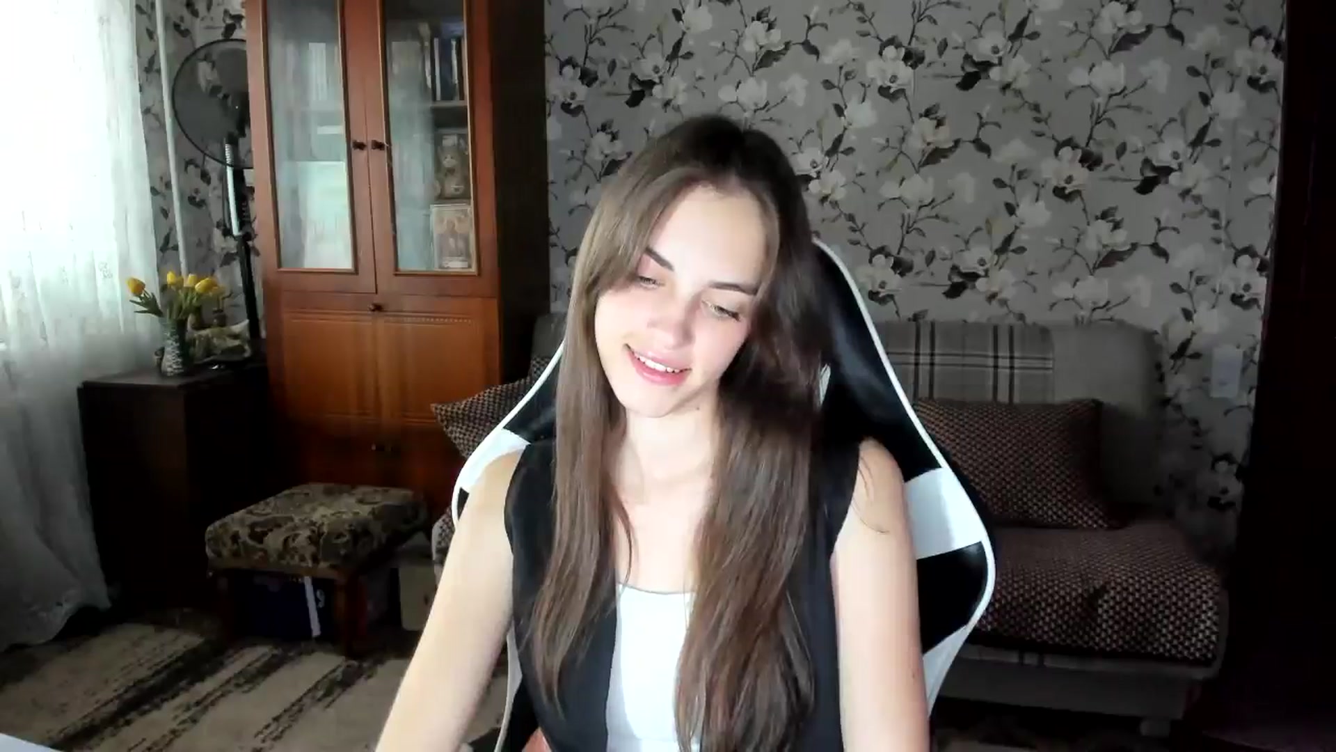 Gallery image thumbnail from Dashamoxy's myfreecams stream on, 10/07/2025, 12:26 image 2 of 20