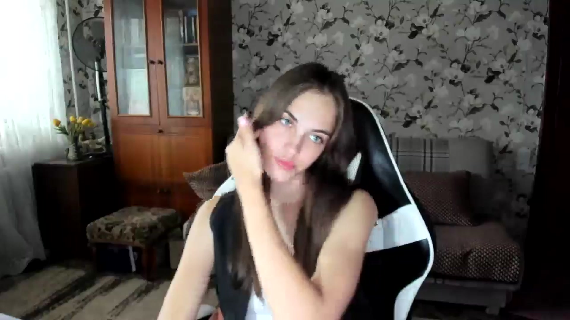 Gallery image thumbnail from Dashamoxy's myfreecams stream on, 10/07/2025, 12:41 image 8 of 20