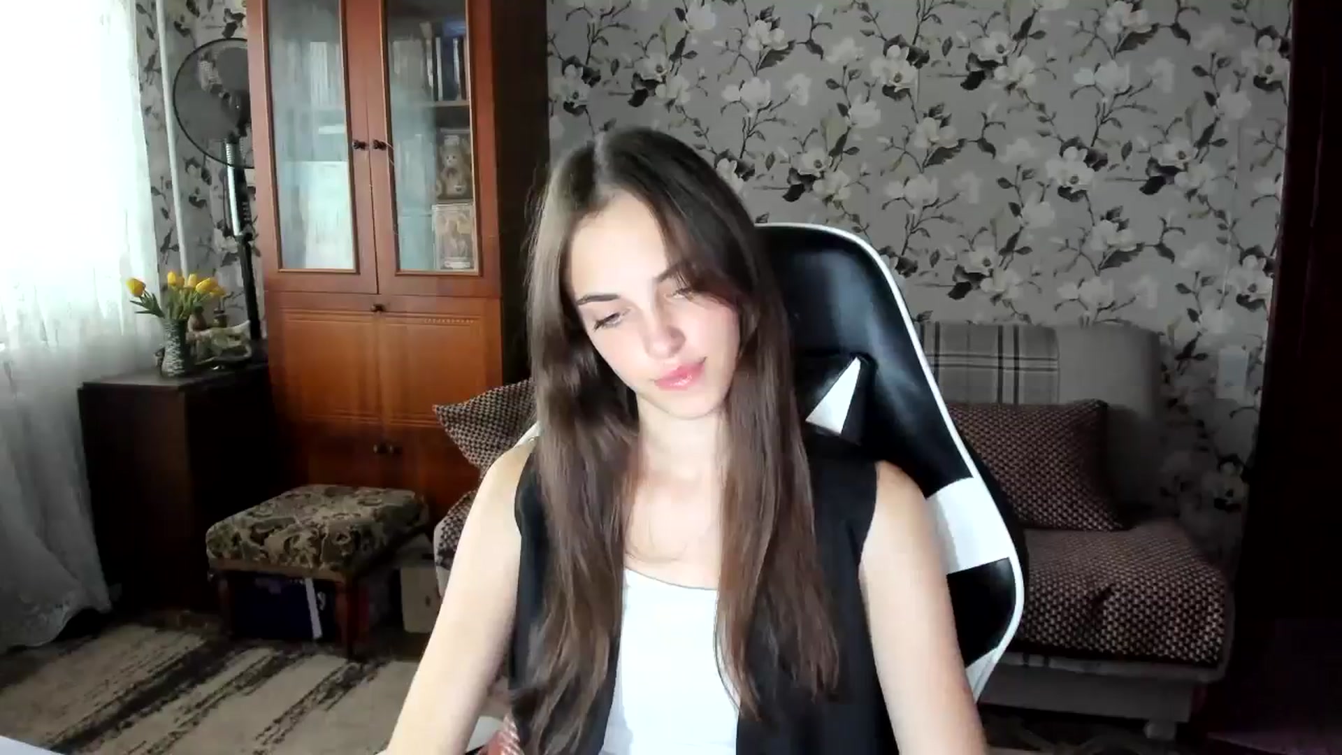 Gallery image thumbnail from Dashamoxy's myfreecams stream on, 10/07/2025, 12:41 image 13 of 20