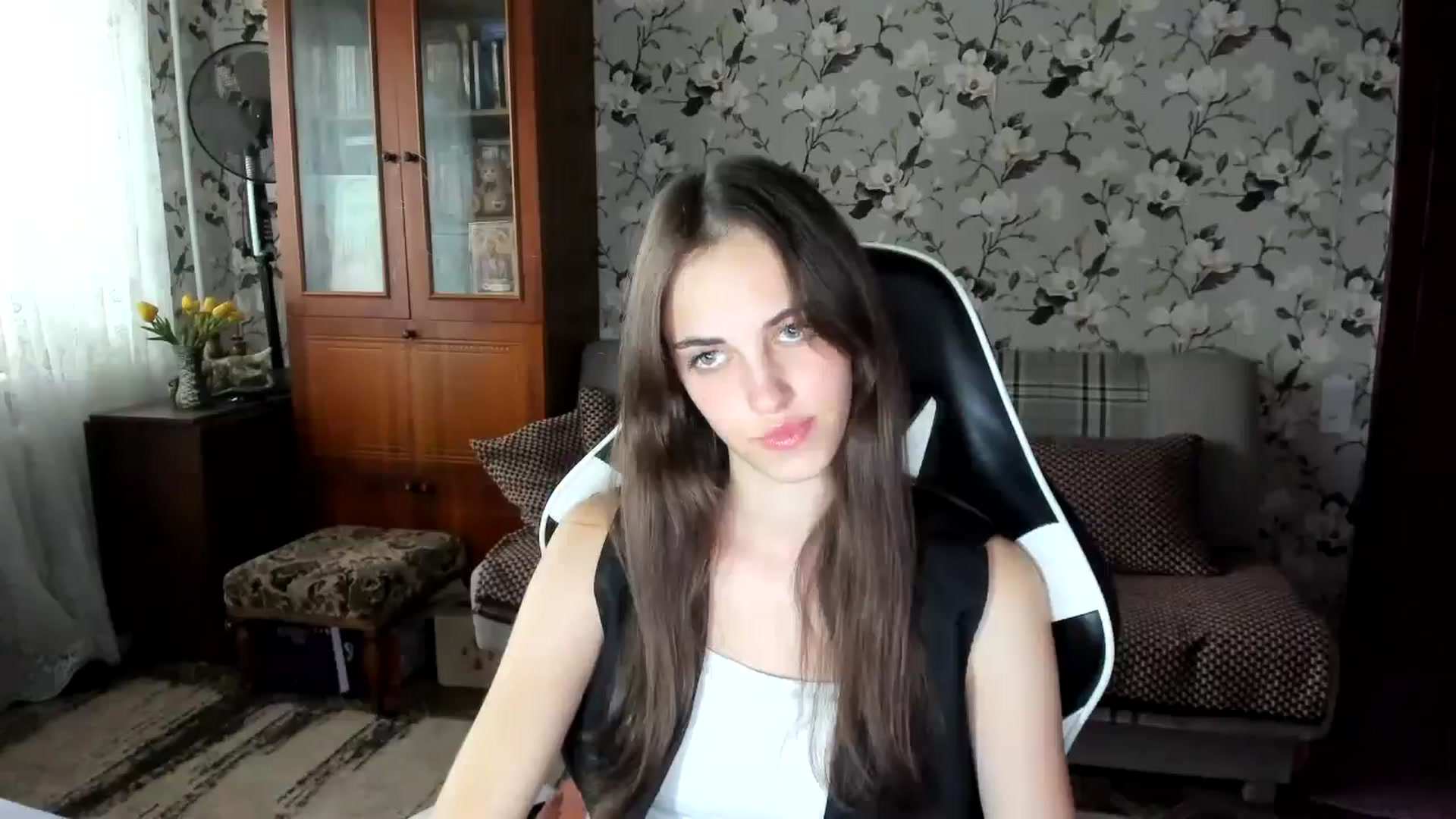 Gallery image thumbnail from Dashamoxy's myfreecams stream on, 10/07/2025, 12:41 image 3 of 20