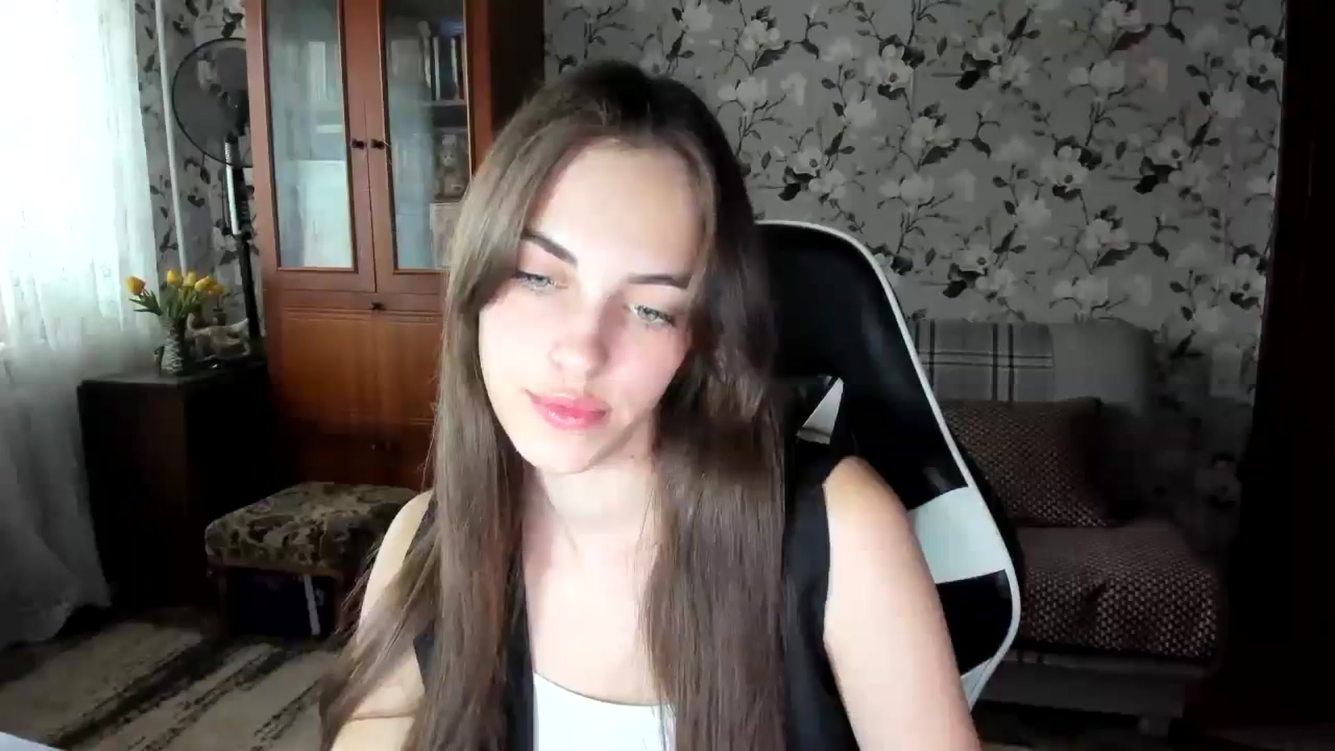 Gallery image thumbnail from Dashamoxy's myfreecams stream on, 10/07/2025, 12:41 image 20 of 20