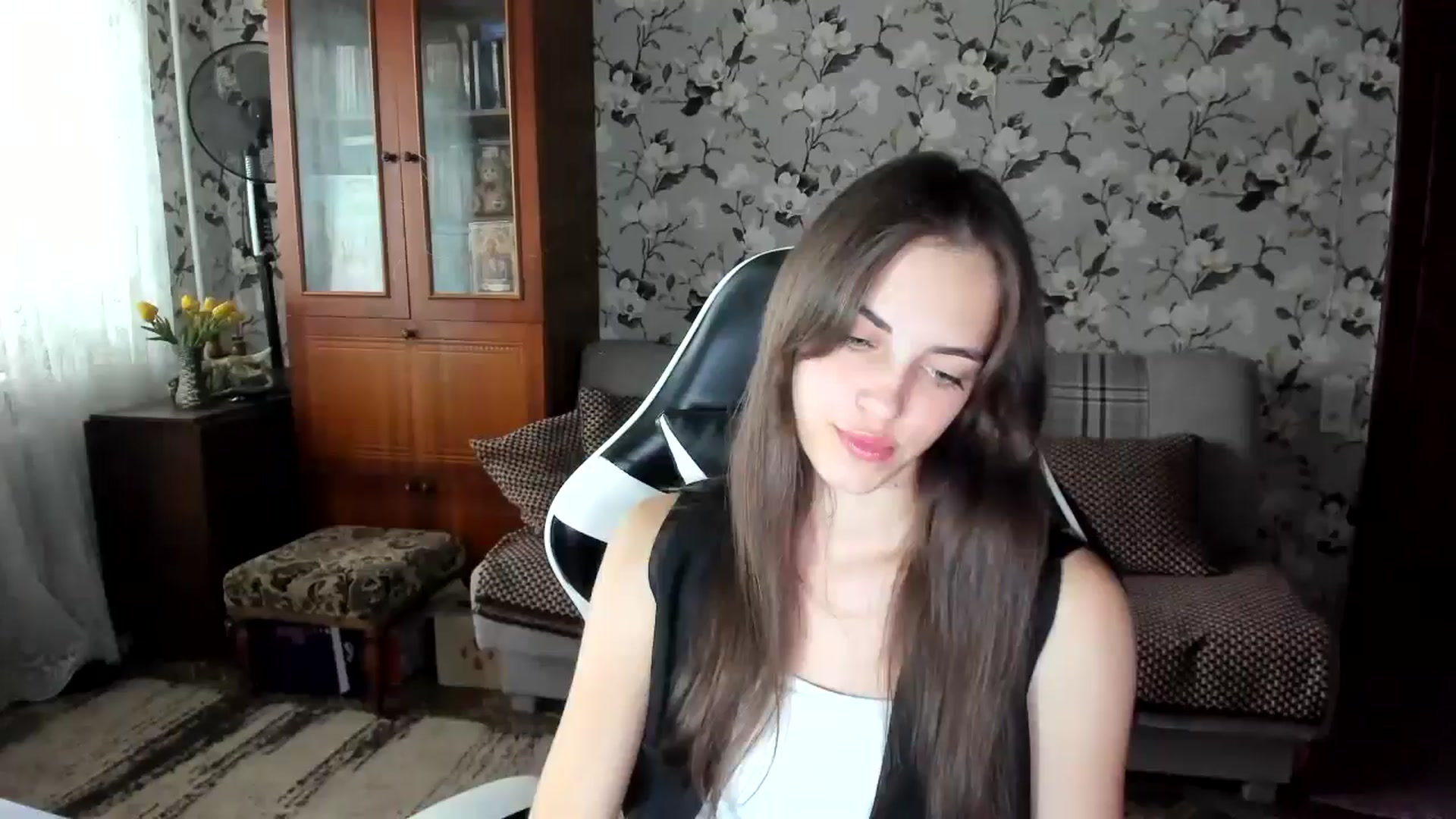 Gallery image thumbnail from Dashamoxy's myfreecams stream on, 10/07/2025, 12:41 image 15 of 20