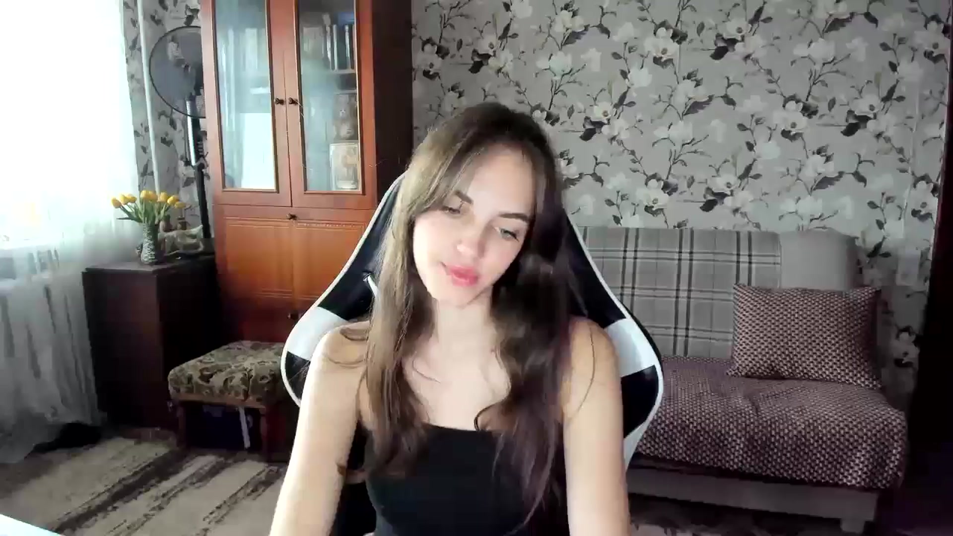 Gallery image thumbnail from Dashamoxy's myfreecams stream on, 10/09/2025, 13:14 image 5 of 20