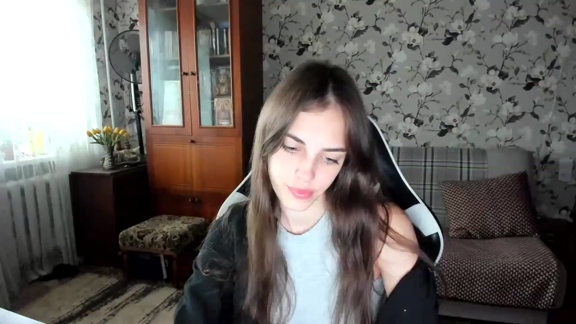 Gallery image thumbnail from Dashamoxy's myfreecams stream on, 10/10/2025, 10:55 image 3 of 20
