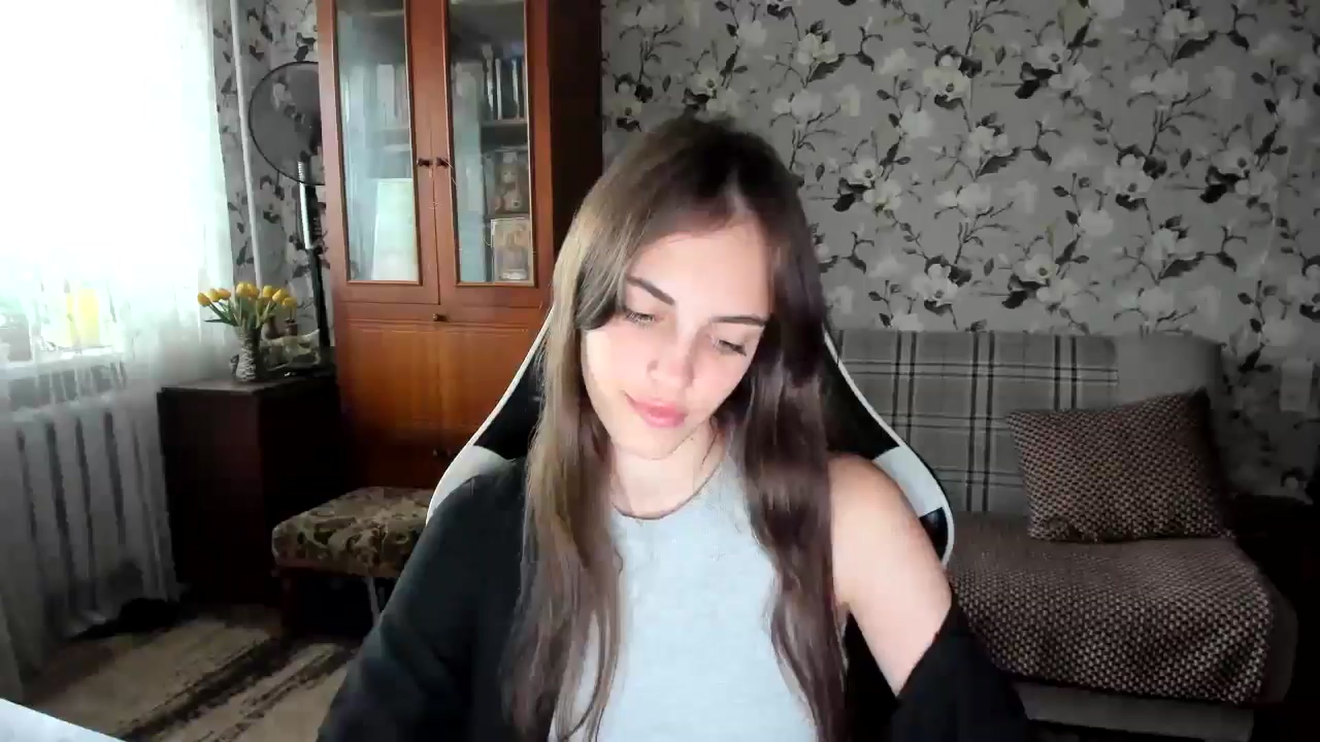 Gallery image thumbnail from Dashamoxy's myfreecams stream on, 10/10/2025, 12:10 image 7 of 20