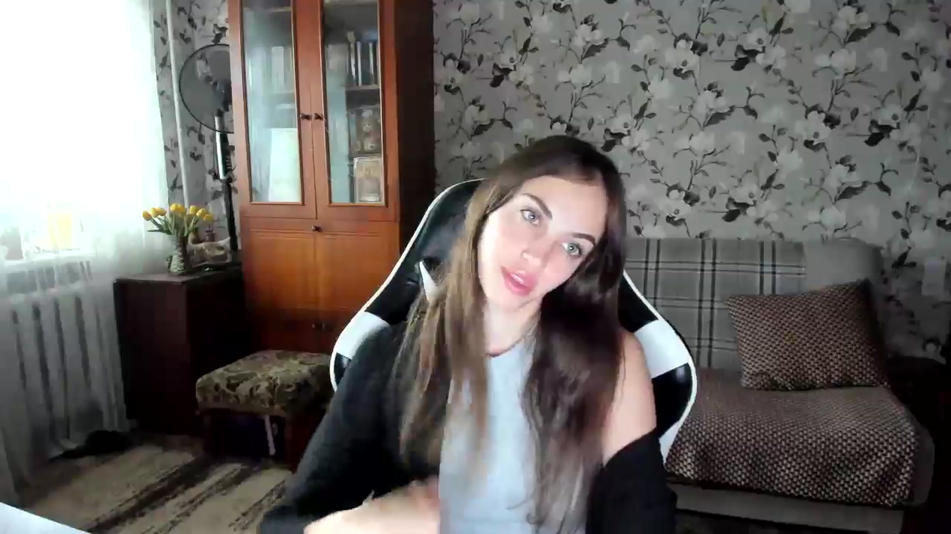 Gallery image thumbnail from Dashamoxy's myfreecams stream on, 10/10/2025, 12:10 image 19 of 20