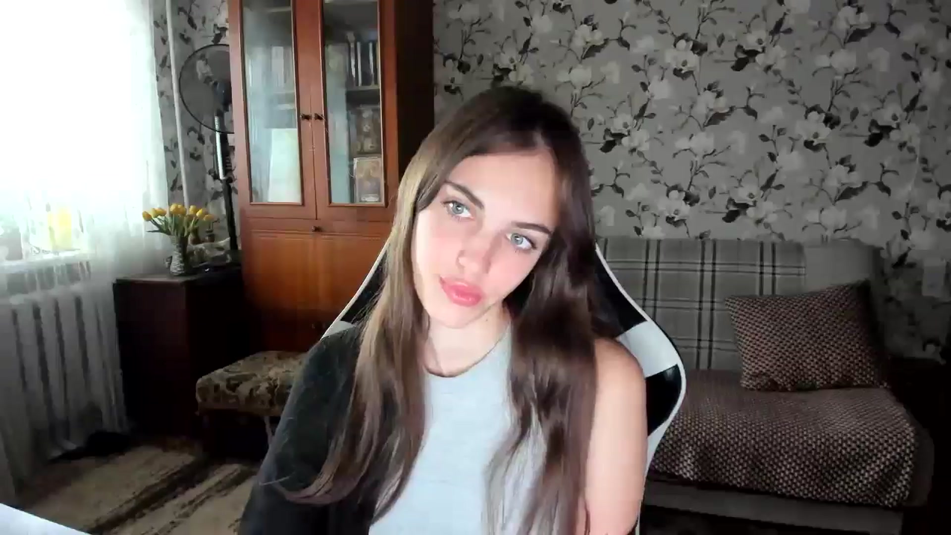 Gallery image thumbnail from Dashamoxy's myfreecams stream on, 10/10/2025, 12:10 image 12 of 20