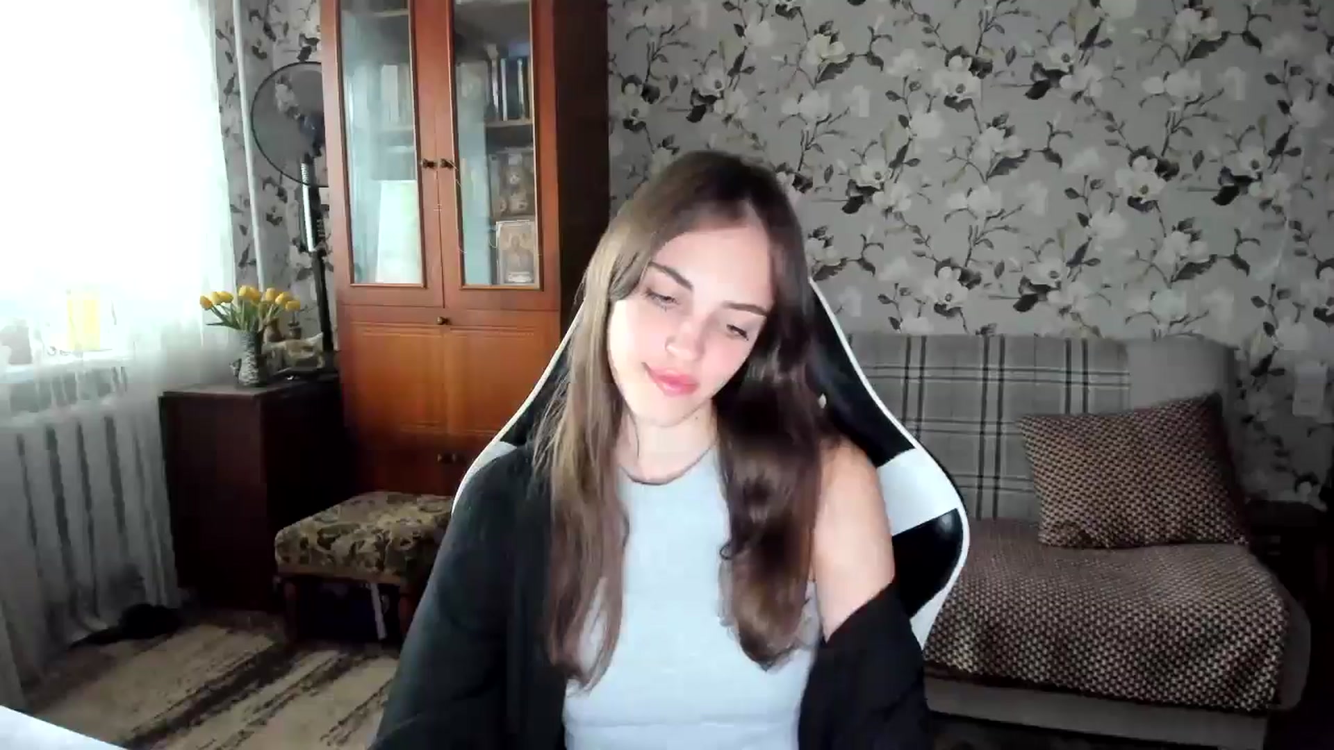 Gallery image thumbnail from Dashamoxy's myfreecams stream on, 10/10/2025, 12:10 image 16 of 20