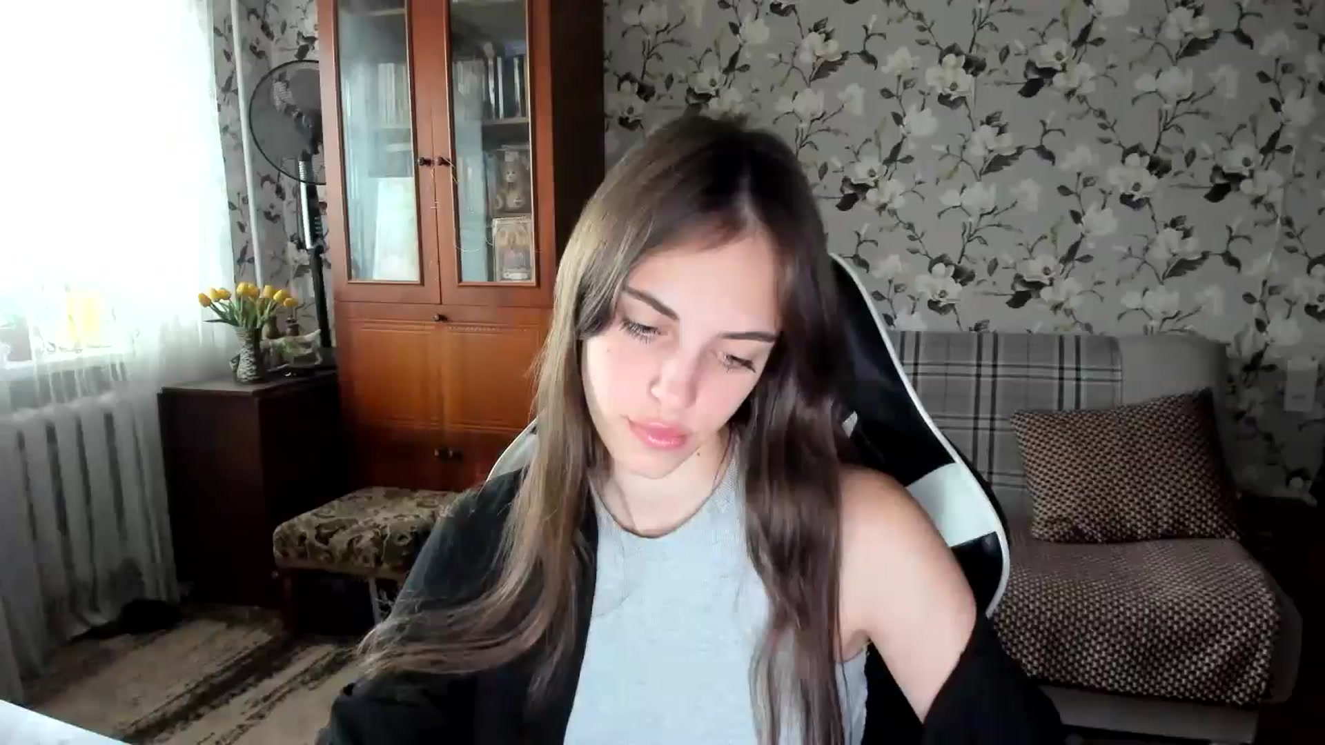 Gallery image thumbnail from Dashamoxy's myfreecams stream on, 10/10/2025, 12:10 image 3 of 20