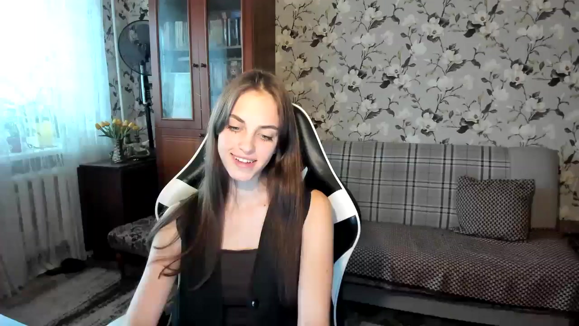 Gallery image thumbnail from Dashamoxy's myfreecams stream on, 10/13/2025, 13:14 image 18 of 20