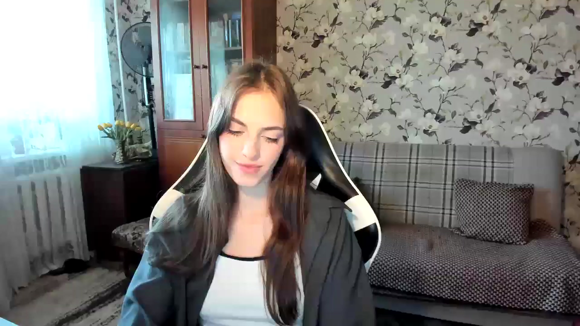 Gallery image thumbnail from Dashamoxy's myfreecams stream on, 10/14/2025, 11:12 image 5 of 20