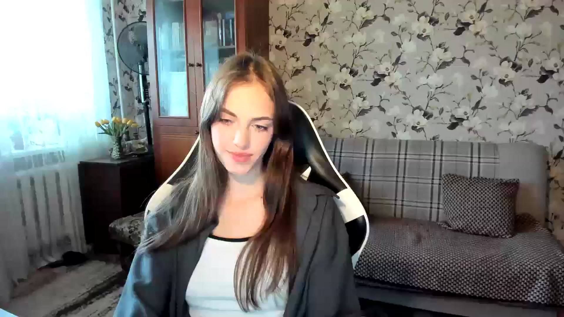 Gallery image thumbnail from Dashamoxy's myfreecams stream on, 10/14/2025, 11:12 image 8 of 20