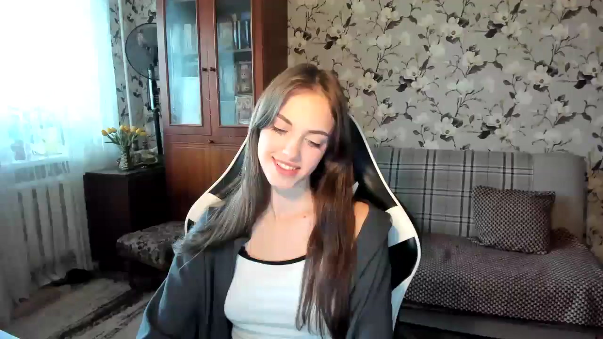 Gallery image thumbnail from Dashamoxy's myfreecams stream on, 10/14/2025, 11:12 image 20 of 20