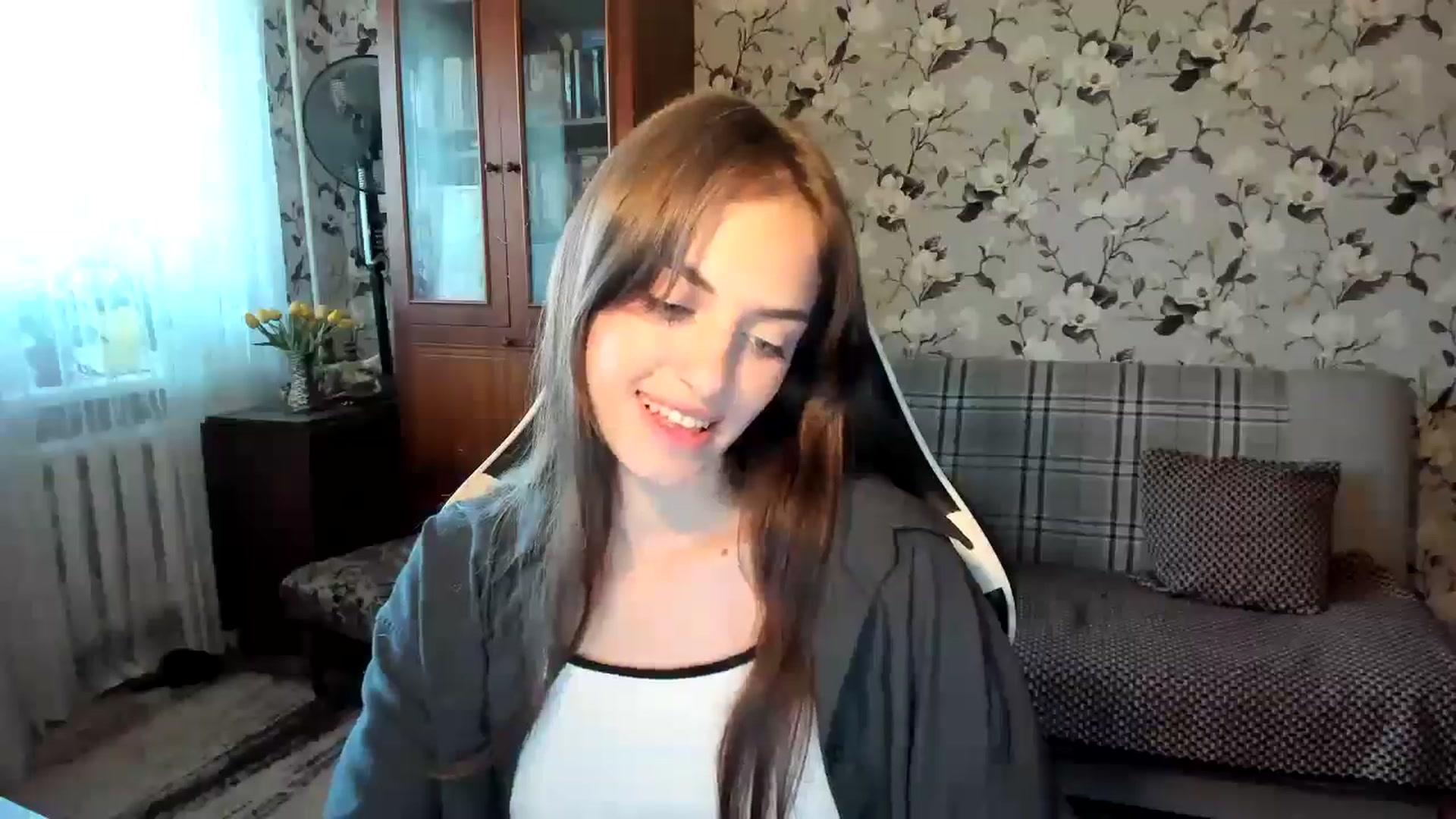 Gallery image thumbnail from Dashamoxy's myfreecams stream on, 10/14/2025, 12:42 image 12 of 20